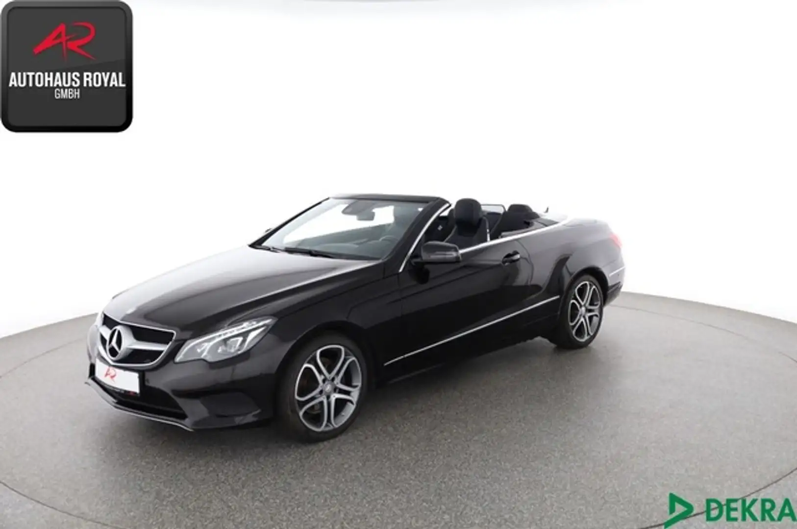 Mercedes-Benz E 220 d Cabrio SPORTPAKET AIRSCARF,LEDILS,COMAND Noir - 1