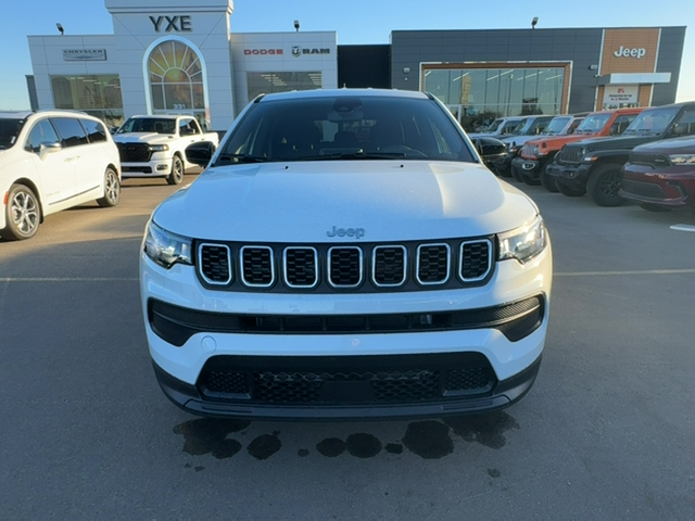 2026 Jeep Compass Sport — снимка 2