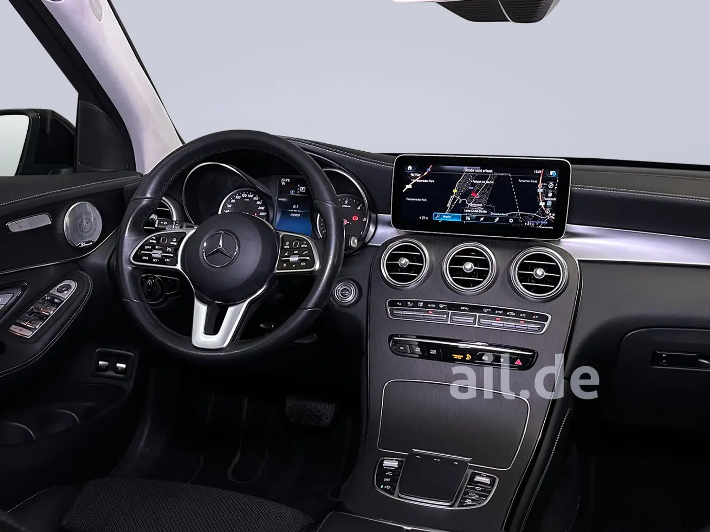 Mercedes-Benz GLC 300 d 4Matic LED AHK Navi Pano 360 Kam. Schwarz - 2