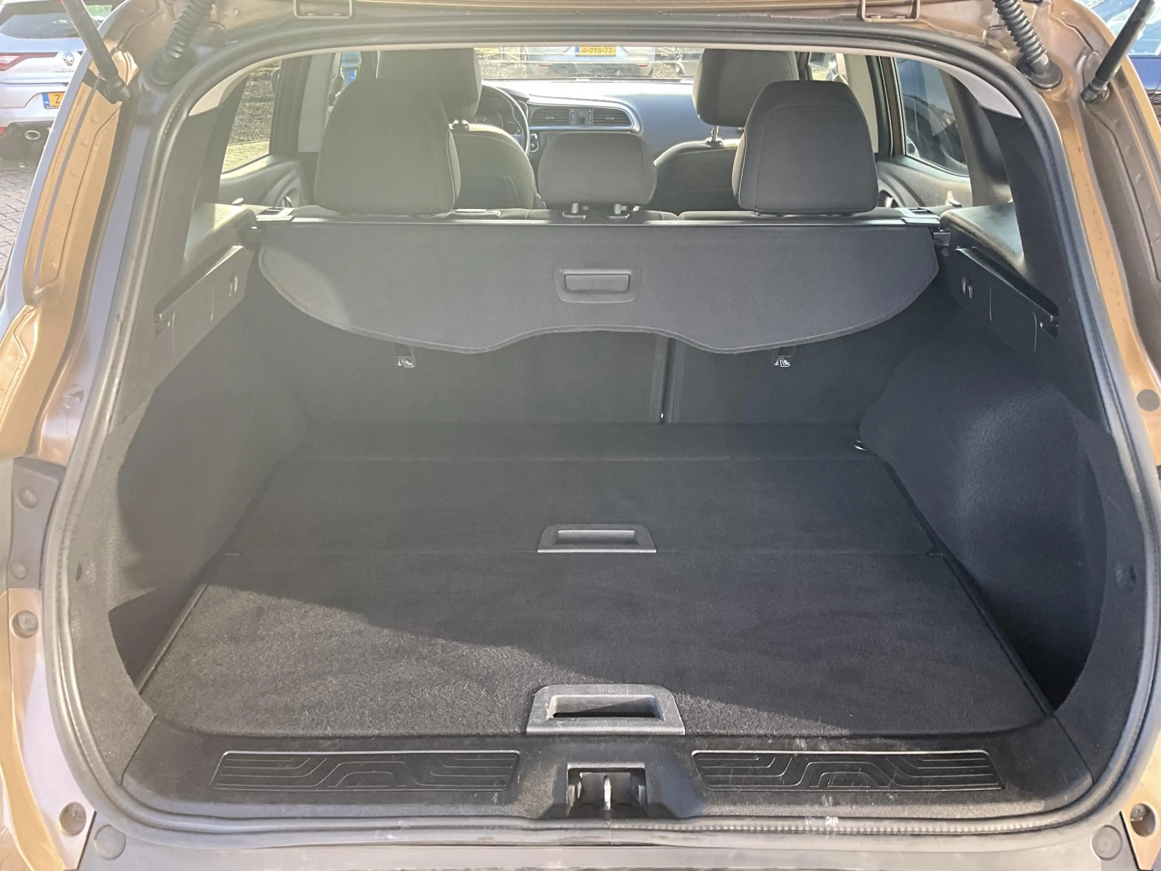 Renault Kadjar 1.2 TCe Bose — photo 8