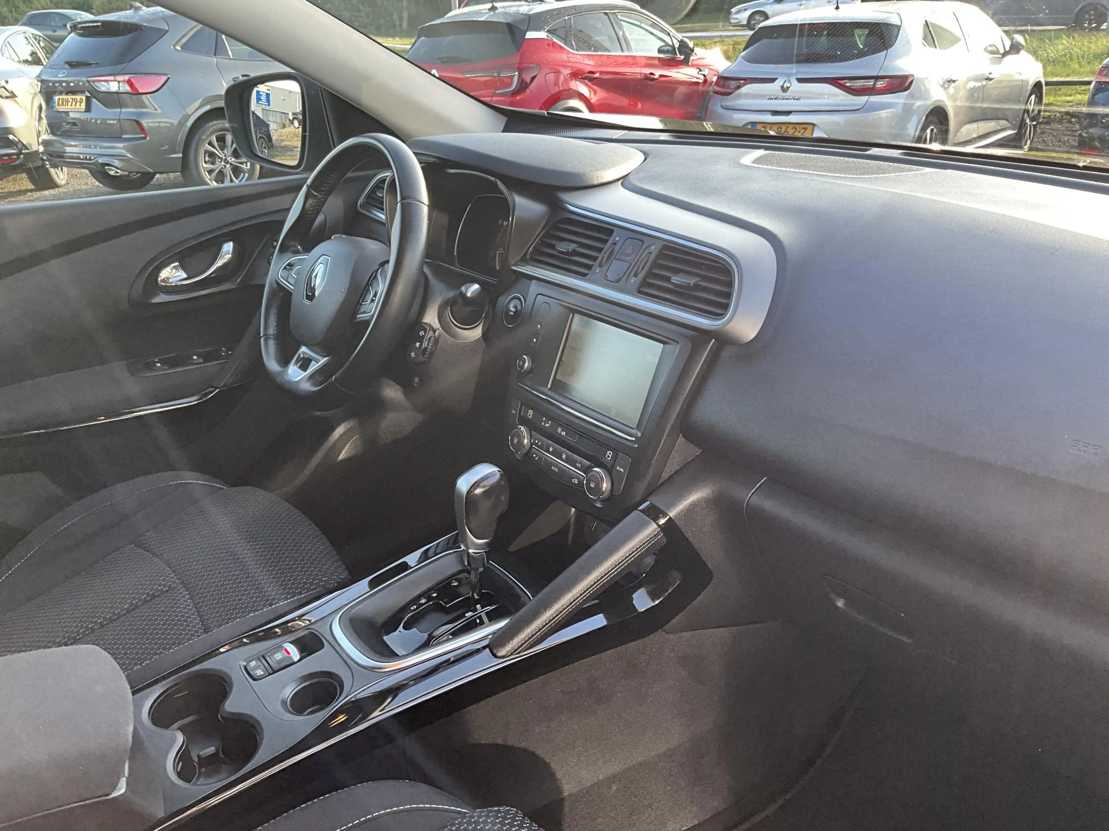 Renault Kadjar 1.2 TCe Bose — photo 11
