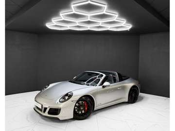 991.2 Targa 4 GTS - 1st owner - full Porsche servi