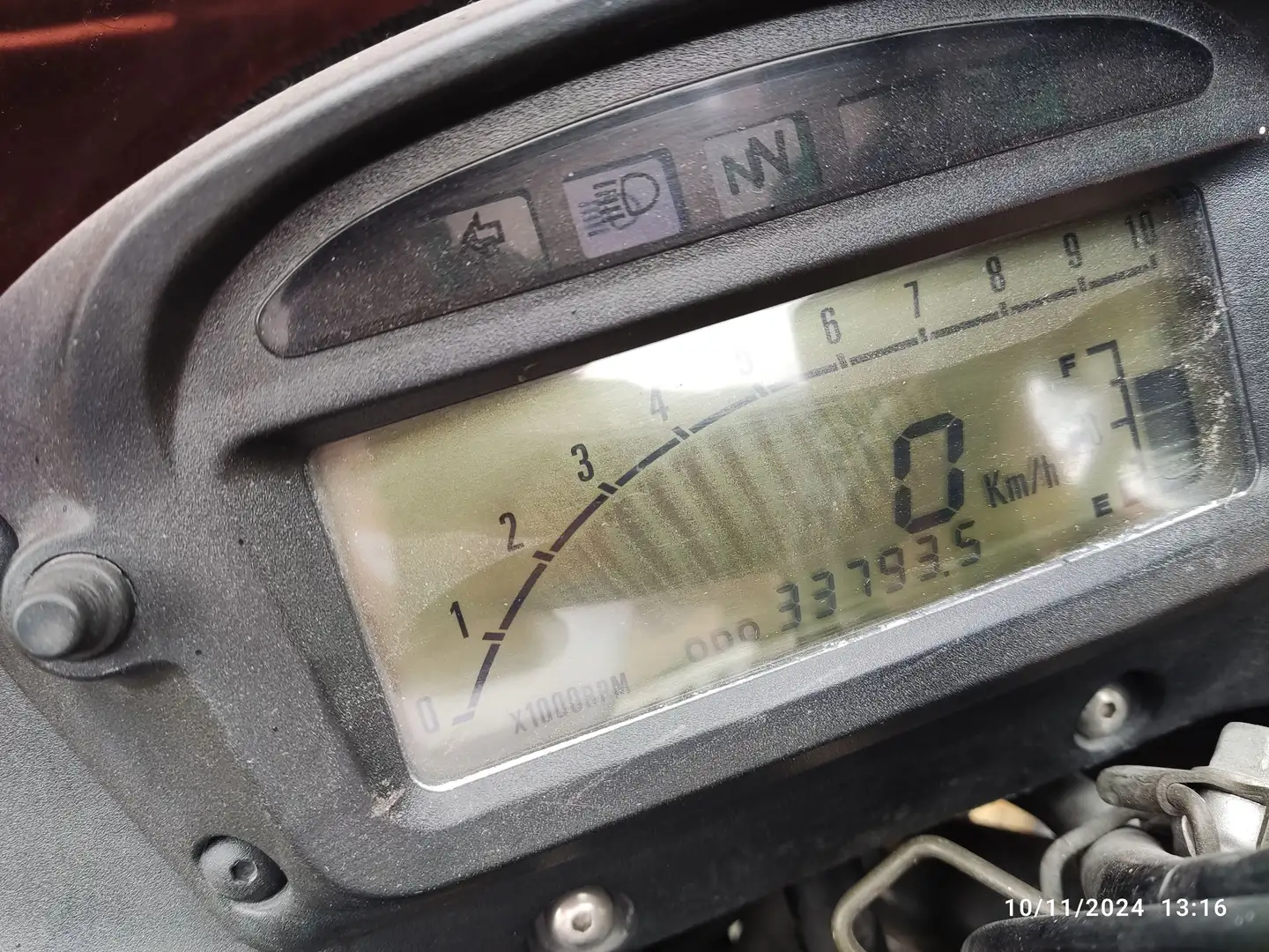 Suzuki XF 650 Gri - 1