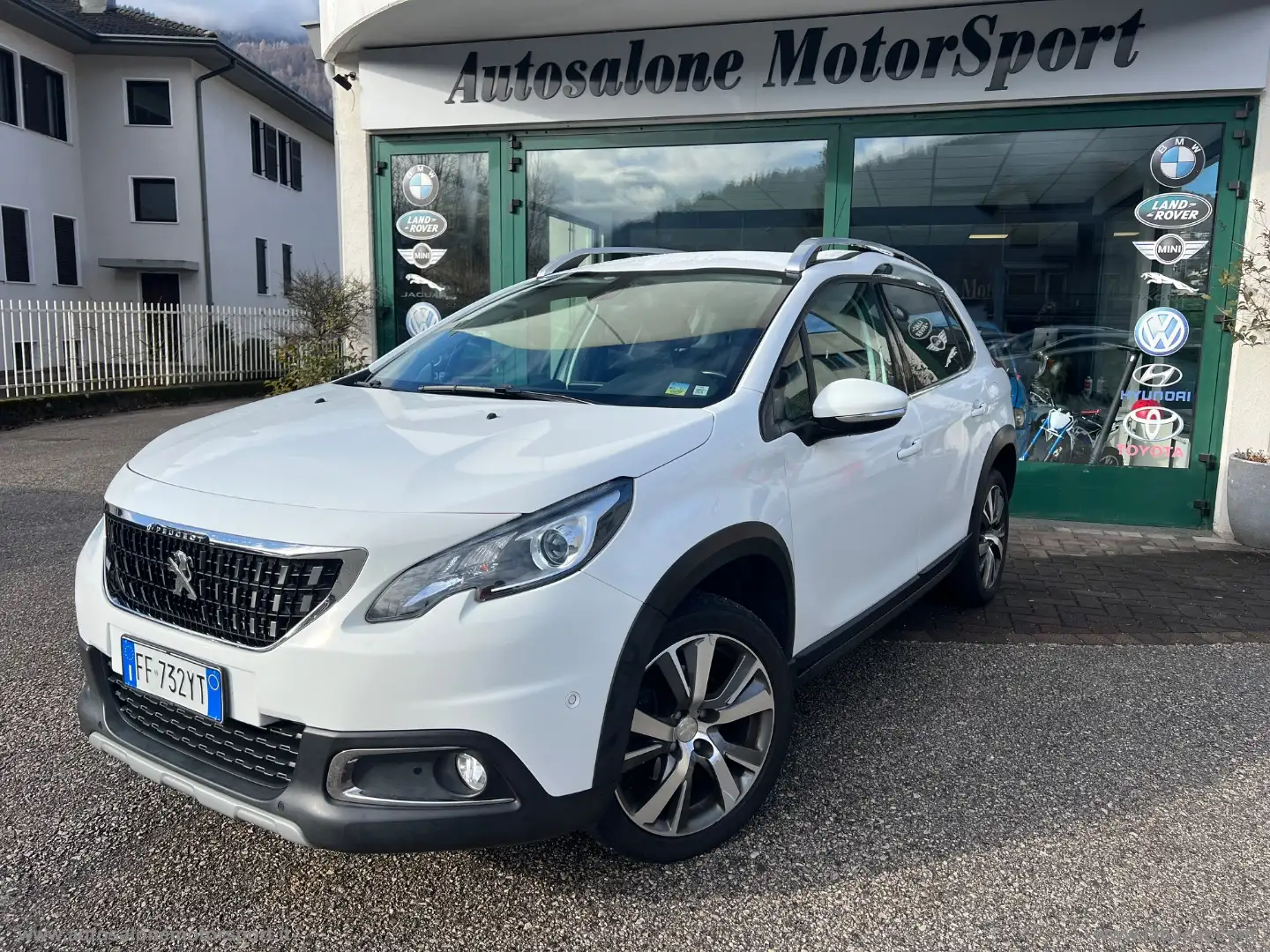 Peugeot 2008 BlueHDi 120 S&S Allure Bianco - 1