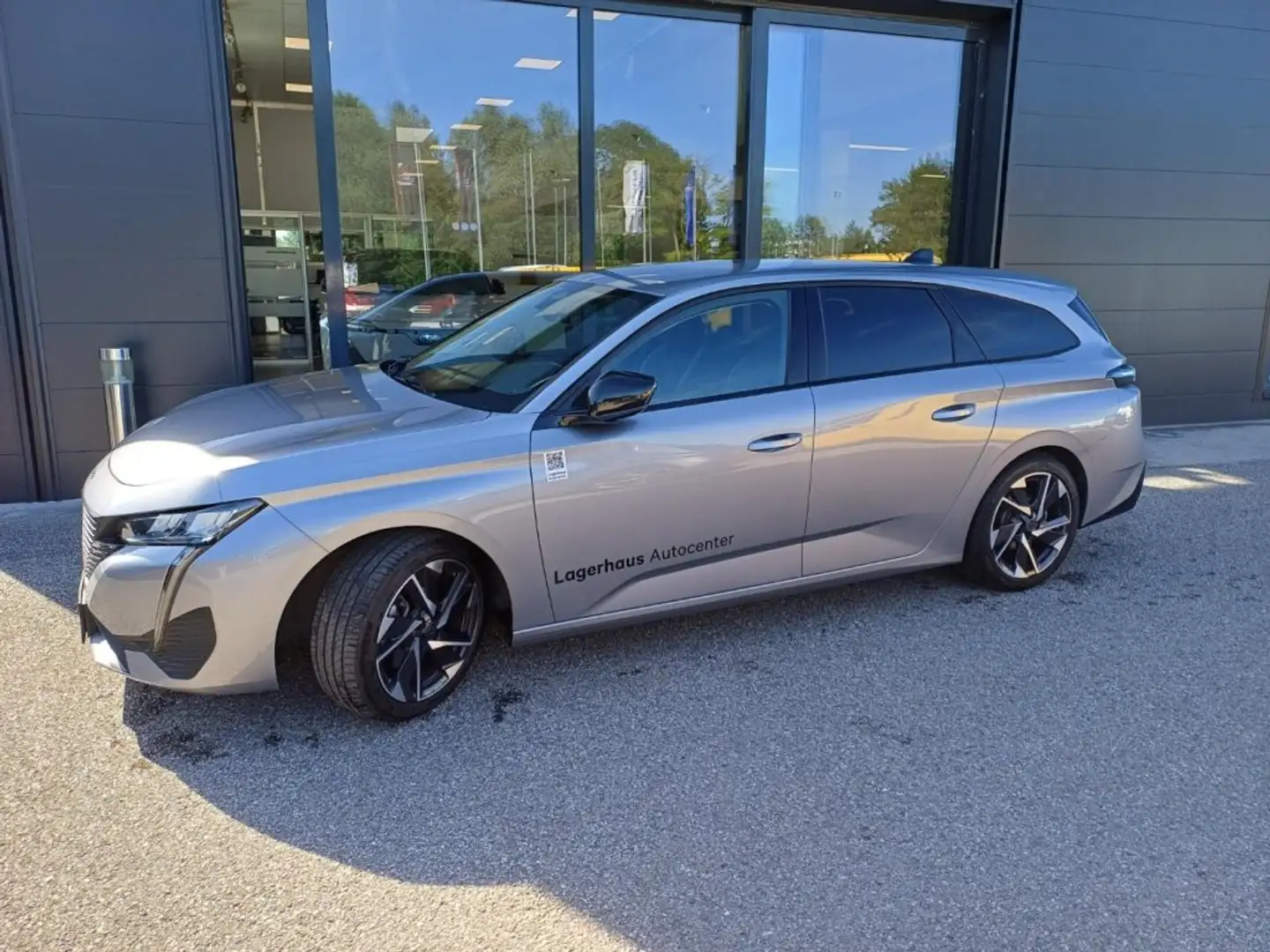 Peugeot 308 SW Allure BHDI 130EAT8 Grau - 1