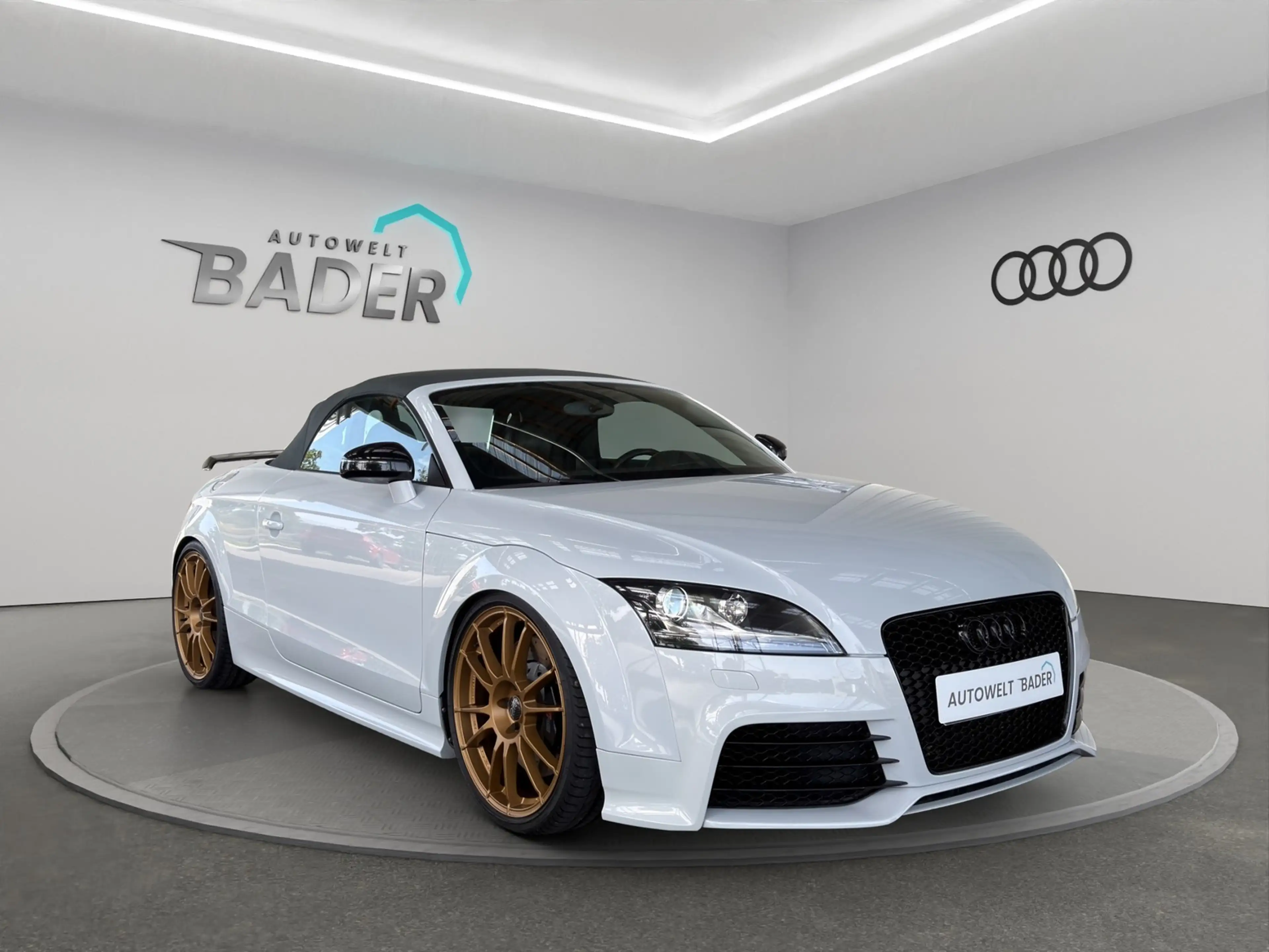 Audi TT RS Roadster 2.5TFSI quattro — photo 8