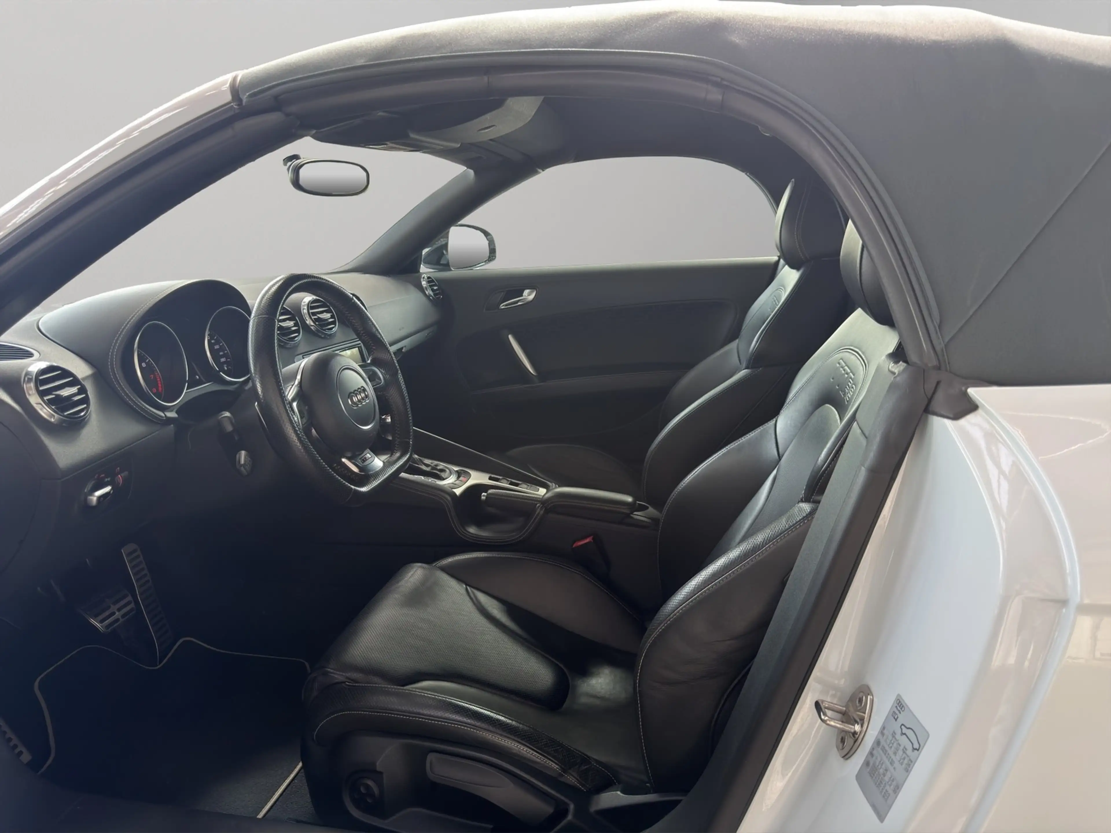 Audi TT RS Roadster 2.5TFSI quattro — photo 9