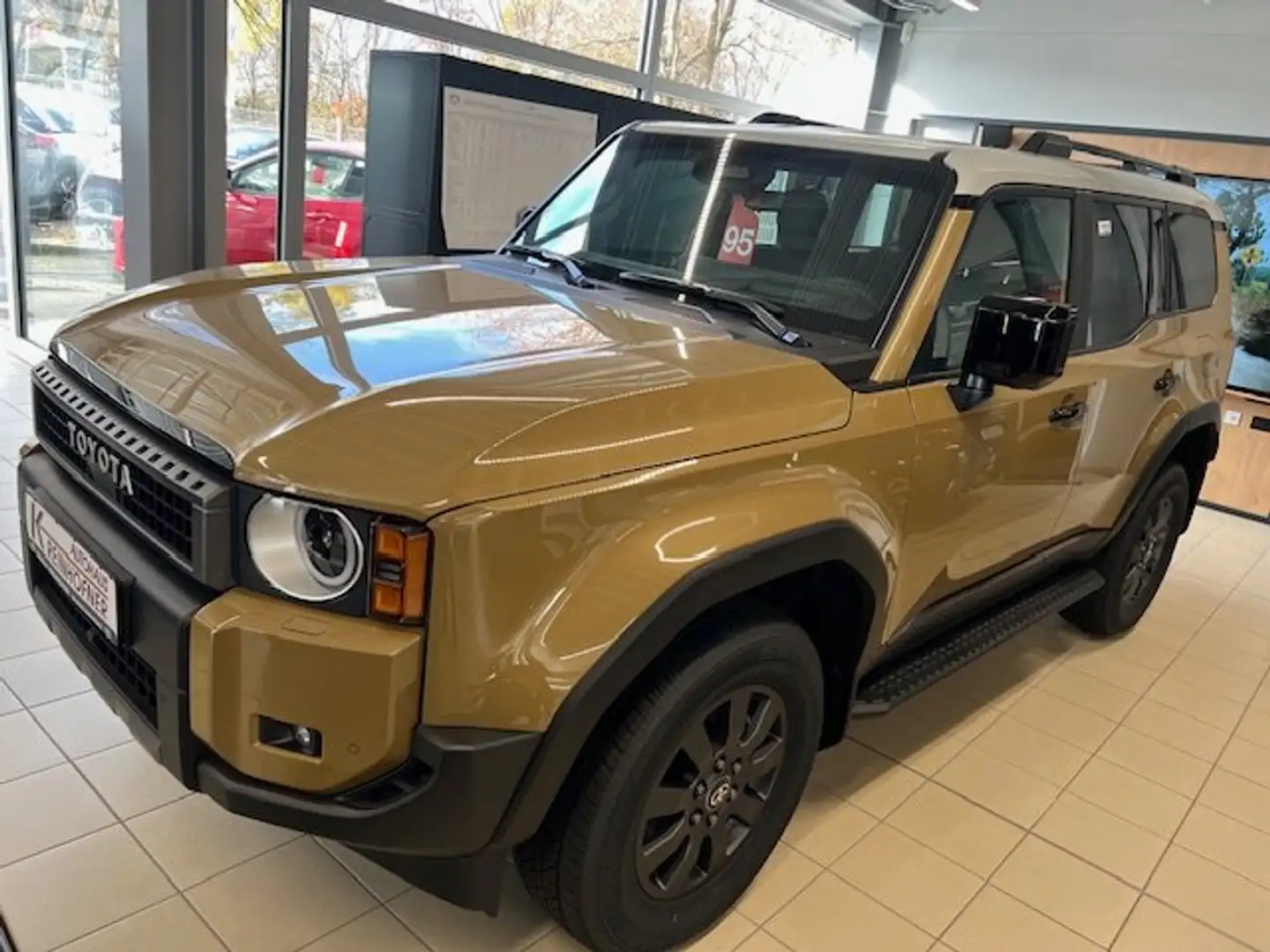 Toyota Land Cruiser 2.8 D-4D Automatik First Edition Galben - 1