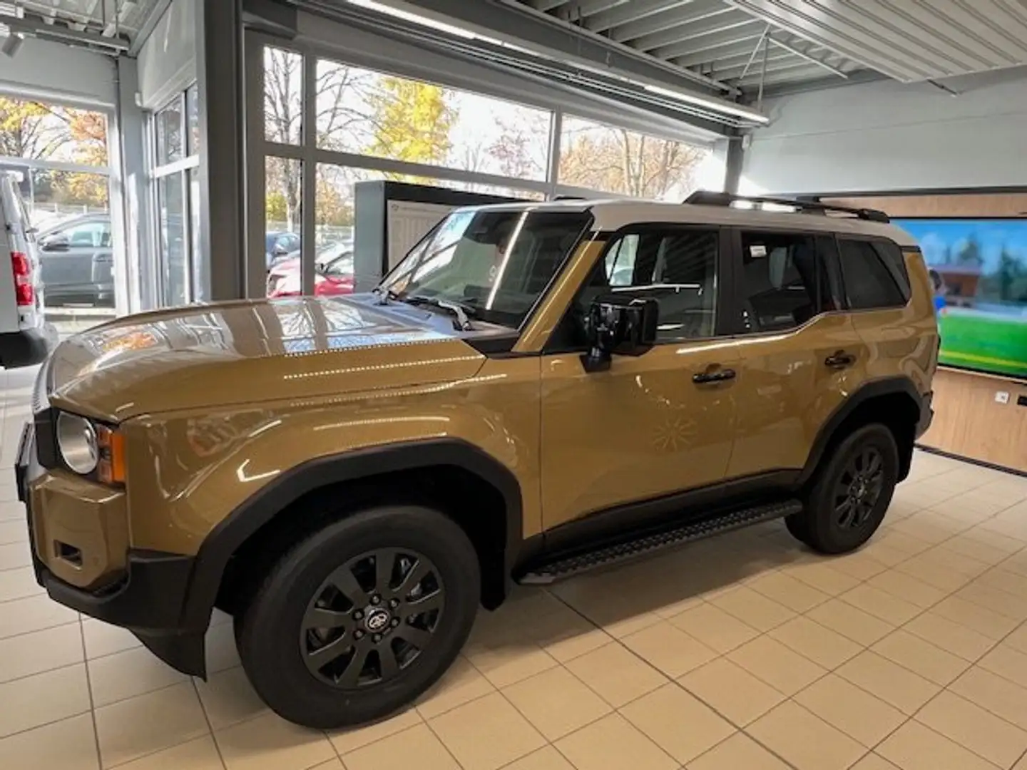 Toyota Land Cruiser 2.8 D-4D Automatik First Edition Geel - 2