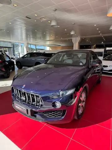 Maserati Levante V6 Diesel 275 CV AWD Granlusso