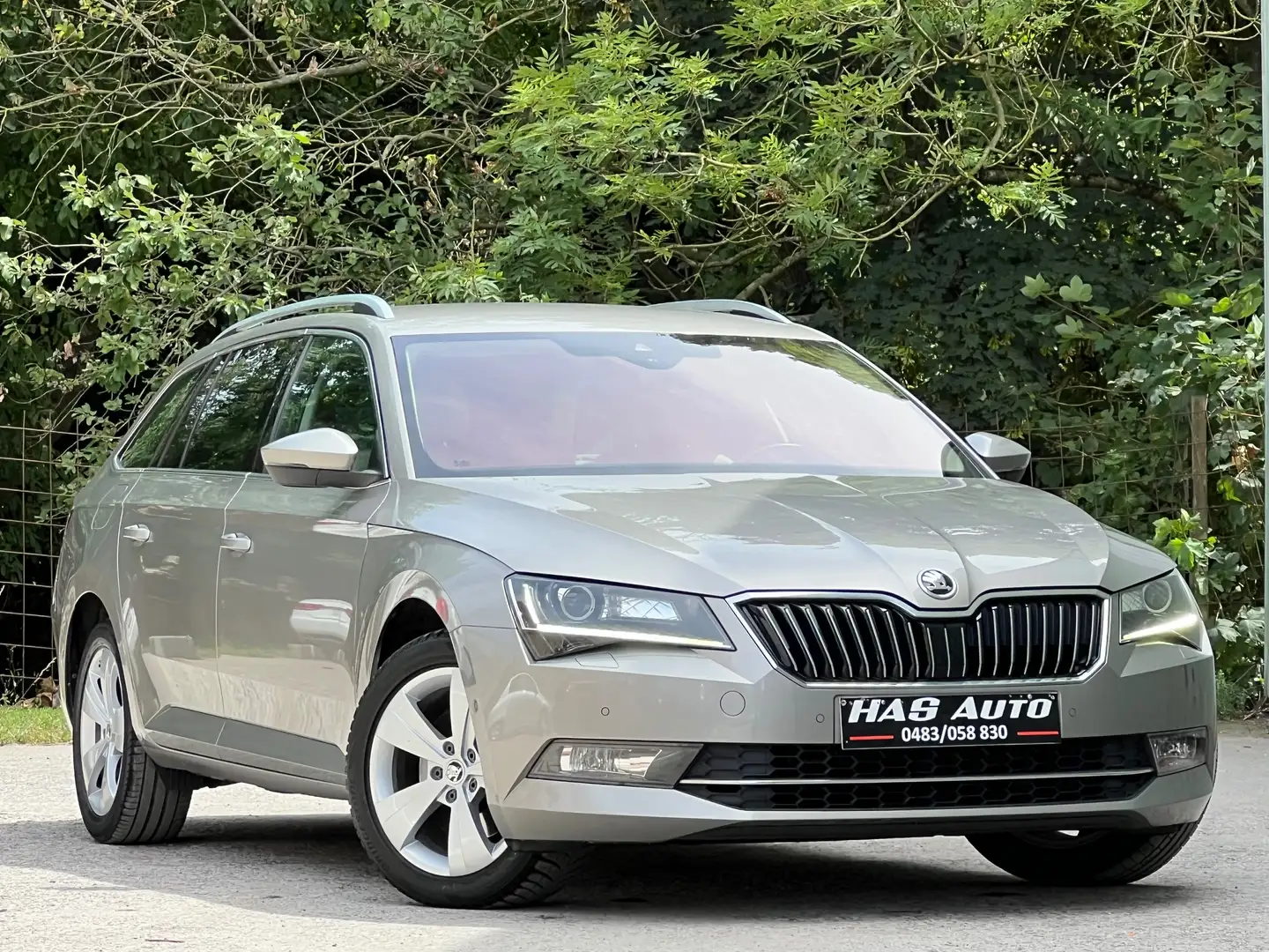 Skoda Superb SW 1.6 CR TDI//EURO6B//FULLOPTIONS//NAVI - 2