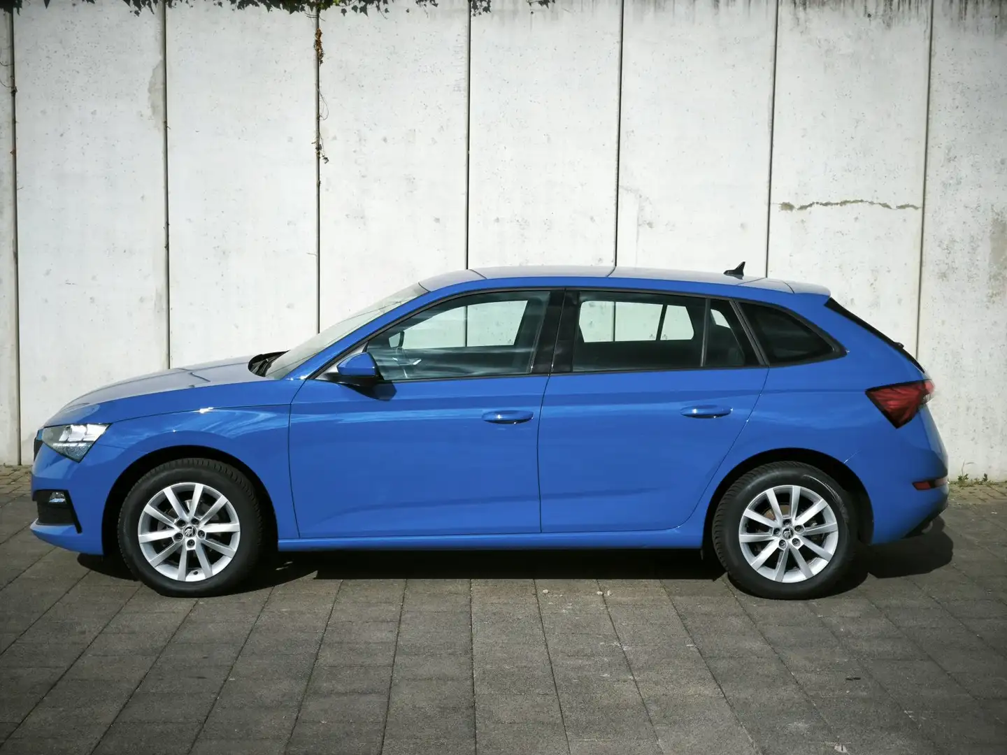Skoda Scala 1.0TGI G-Tec Ambition LED PDC Scheckheft Azul - 1