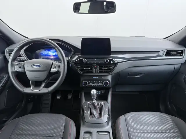 Ford Kuga view 3
