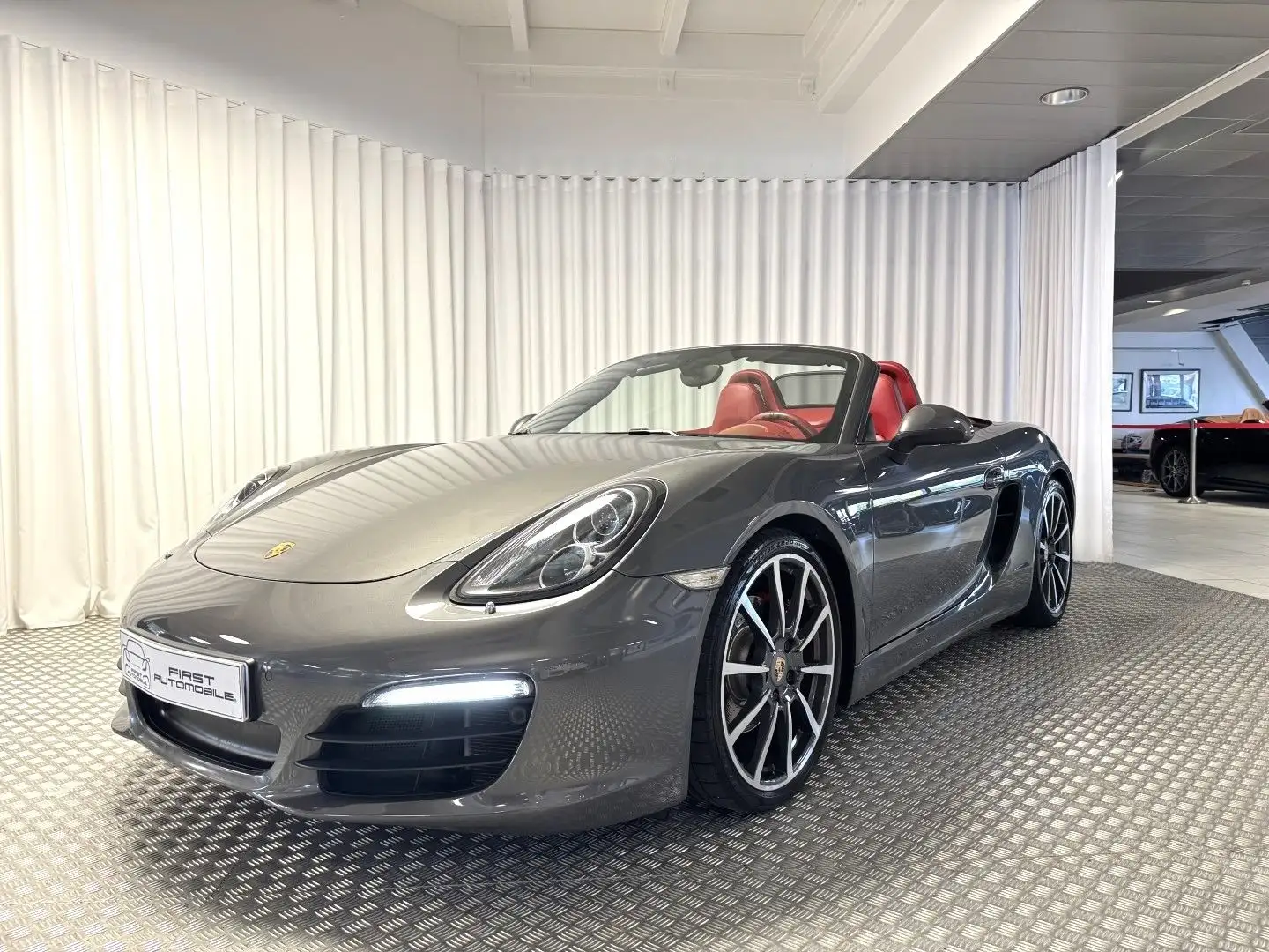 Porsche Boxster (981) 3.4 315CH S PDK Gris - 1