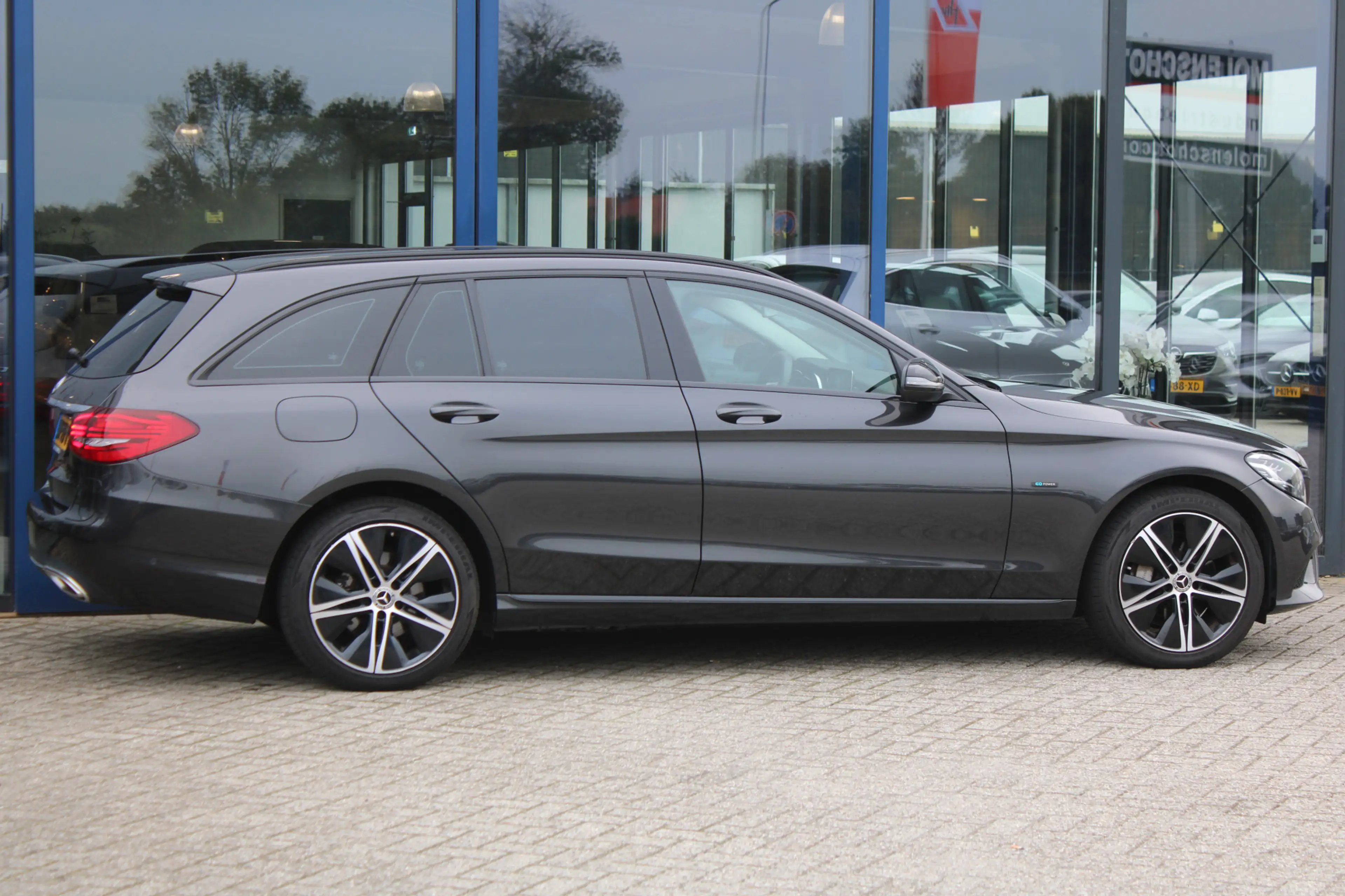 Mercedes-Benz C 300 Estate 300e Avantgarde NIGHT PAKKET DISTRONIC CAME — photo 3