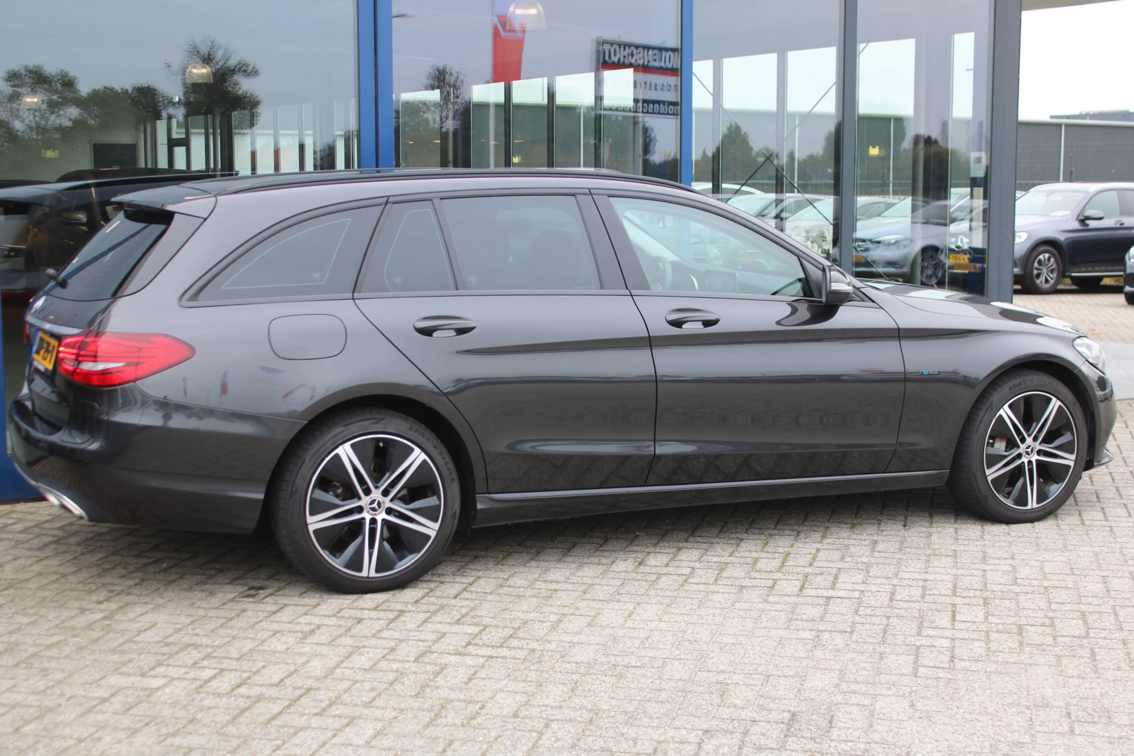 Mercedes-Benz C 300 Estate 300e Avantgarde NIGHT PAKKET DISTRONIC CAME — photo 5