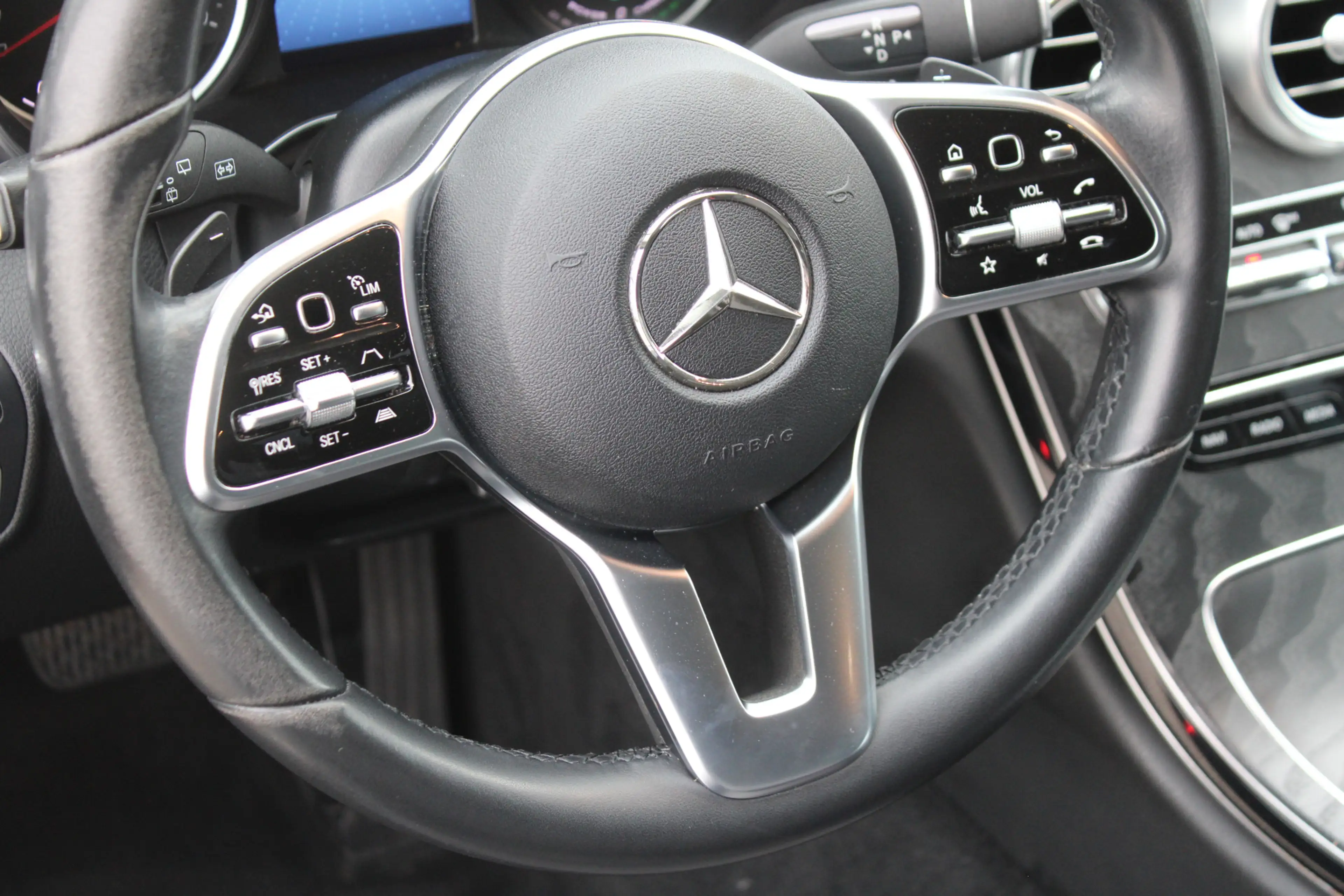 Mercedes-Benz C 300 Estate 300e Avantgarde NIGHT PAKKET DISTRONIC CAME — photo 18