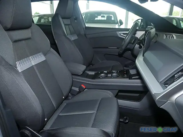 Audi Q4 E-Tron view 5