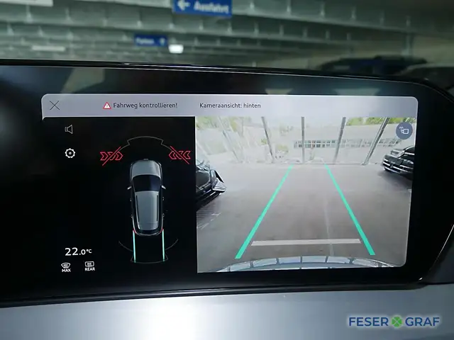Audi Q4 E-Tron view 8