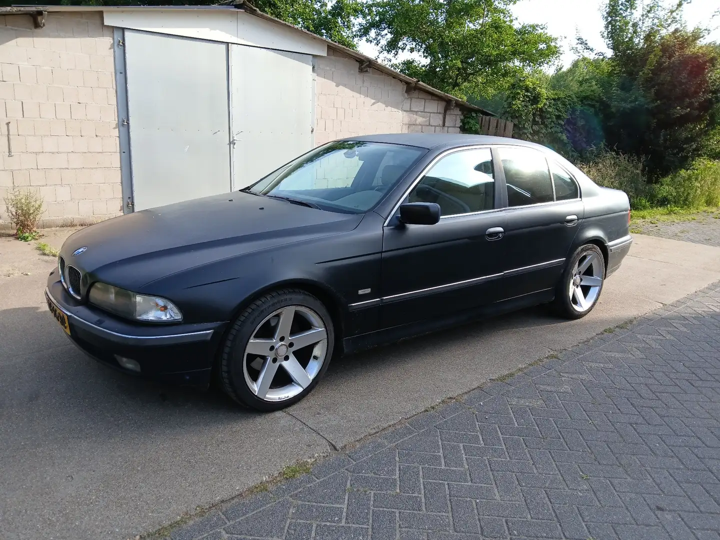 BMW 523 523i Executive Czarny - 1