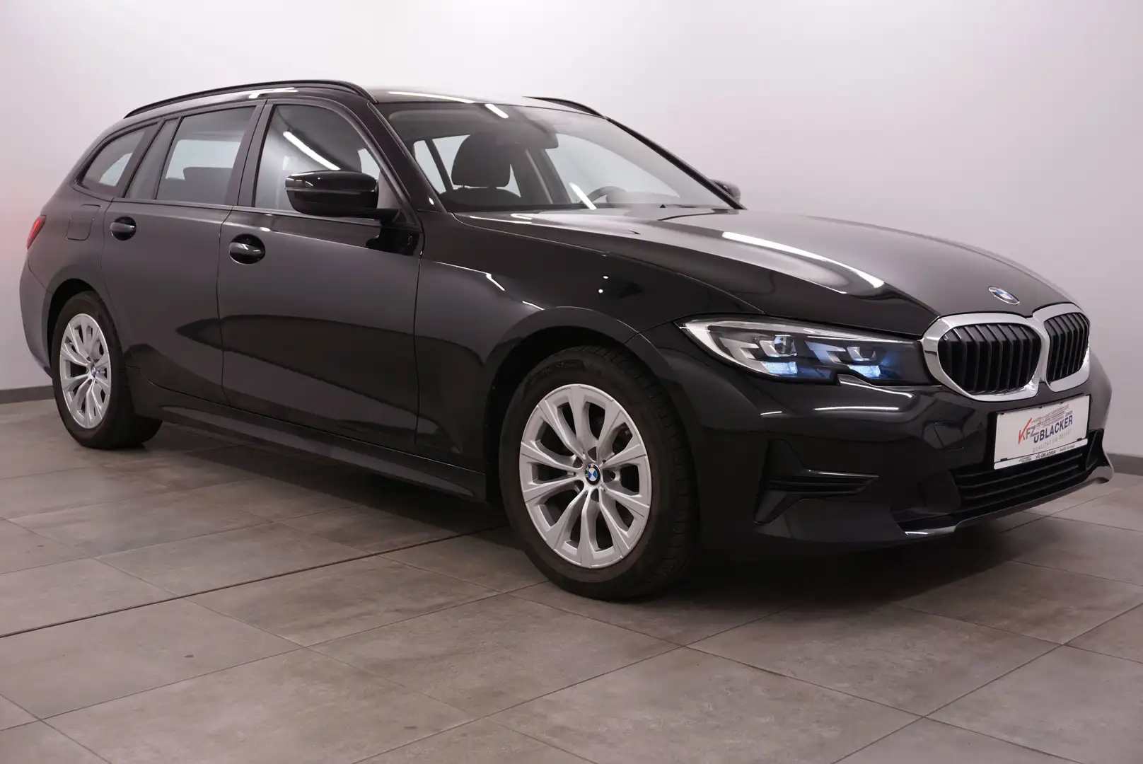 BMW 318 d Advantage Schwarz - 1