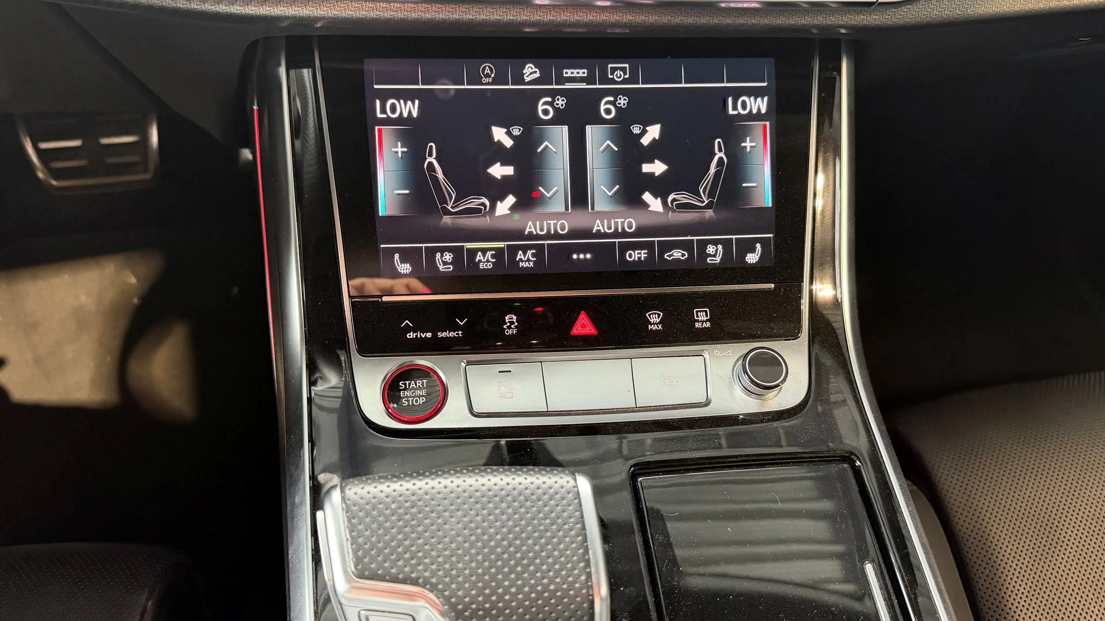 Audi RS Q8 RS Q8 4.0 V8 TFSI Quattro Tiptronic — photo 12