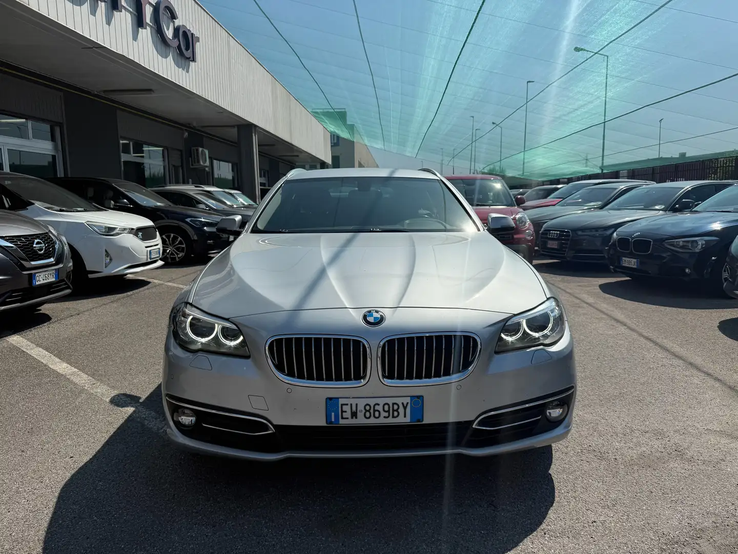 BMW 520 520d Touring xdrive Luxury 184cv auto E6 Grigio - 2
