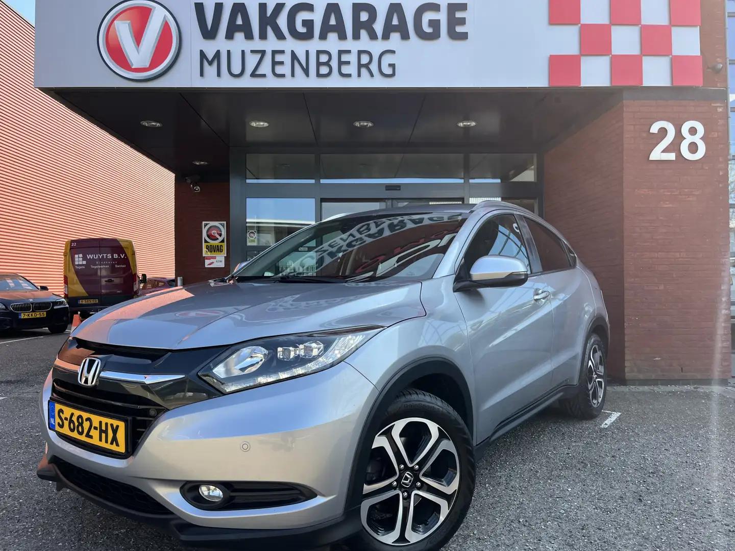 Honda HR-V 1.5 i-VTEC Executive // FULL LED // PANO / SCHUIFK Gris - 1