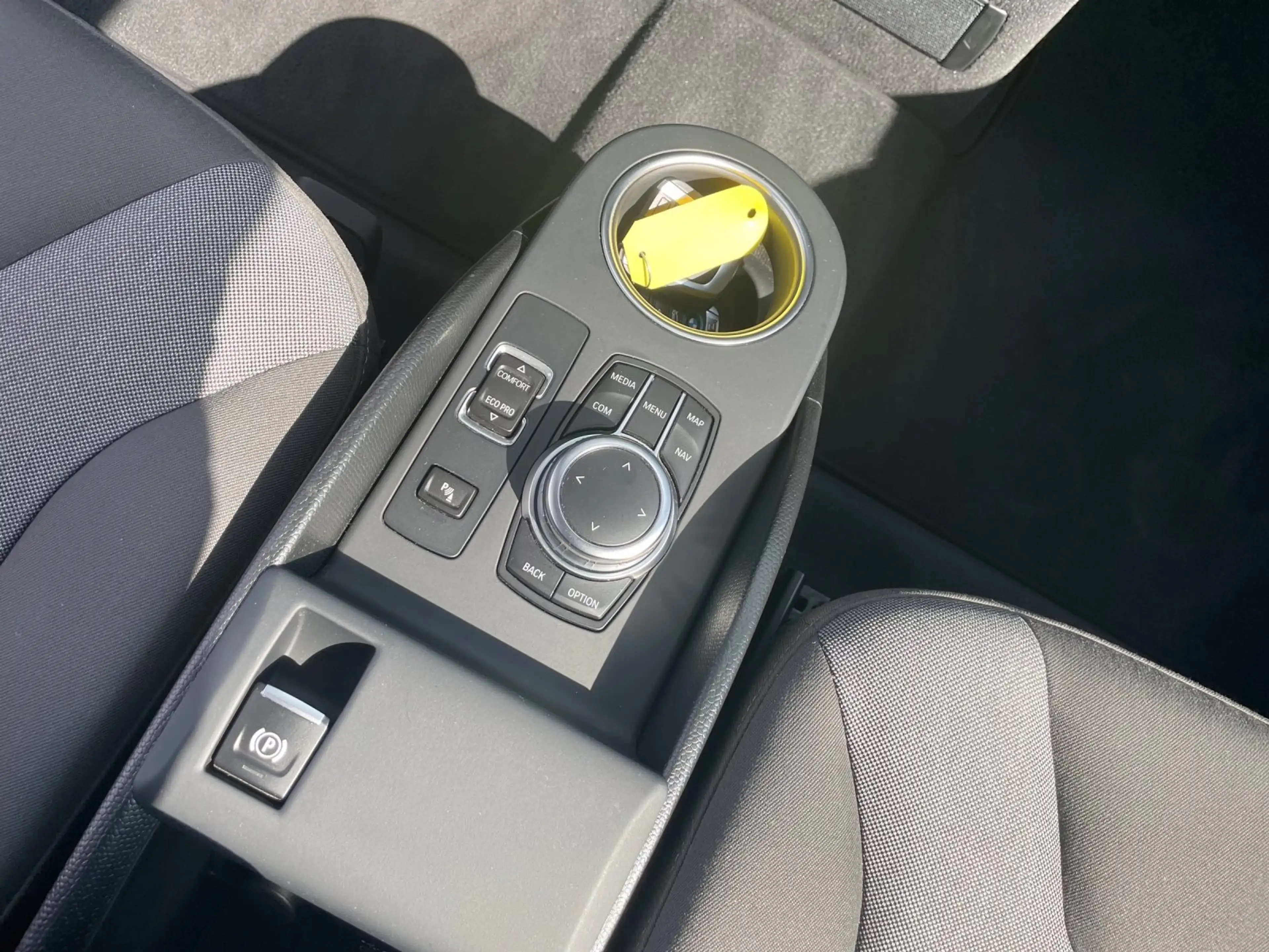 BMW i3 120Ah | Kamera | Parkassist. | HK HiFi | DAB etc. — photo 11