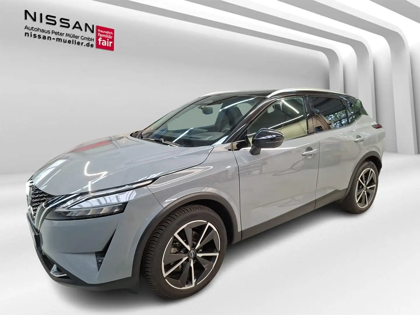 Nissan Qashqai 1.3 DIG-T MHEV 158 PS Xtronic 4x4 Tekna Bose PGD Gris - 1