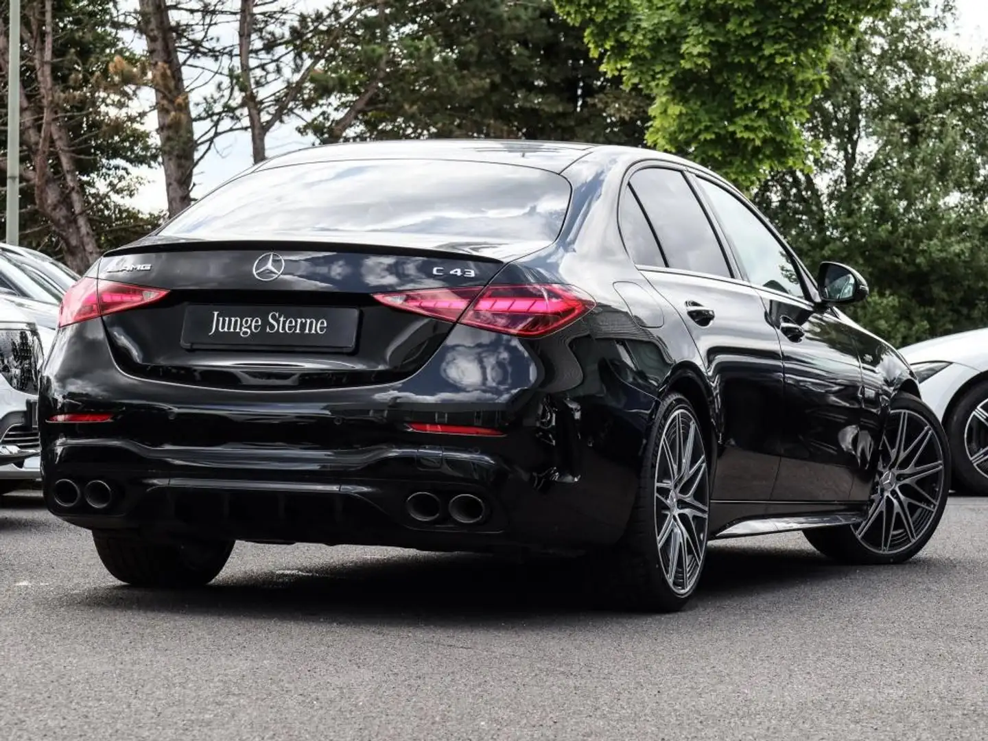 Mercedes-Benz C 43 AMG 4M Wide/Digital/Pano/360/Memo/Night/20" Schwarz - 2