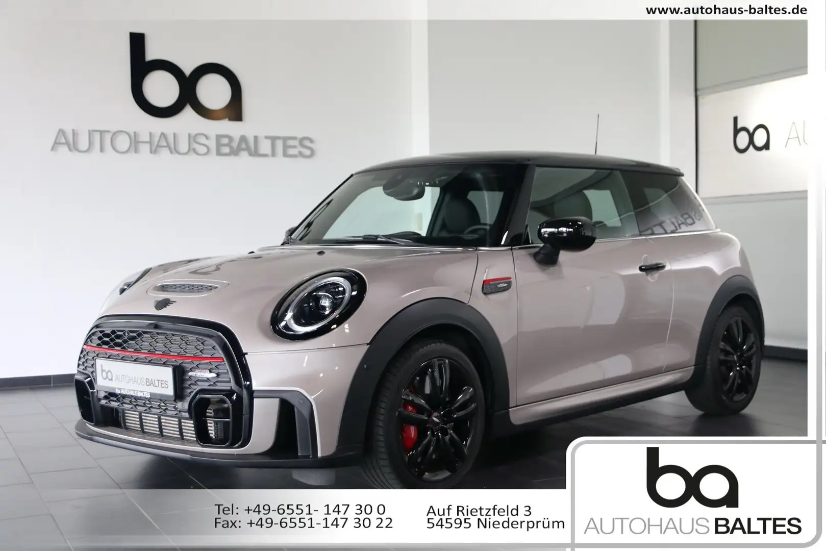 MINI John Cooper Works JCW 17"/Pano/Park/HuD/Navi/LED/Kam/Black Grau - 1