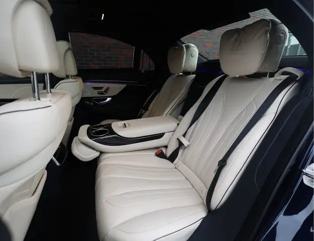 Mercedes-Benz S-Class view 24