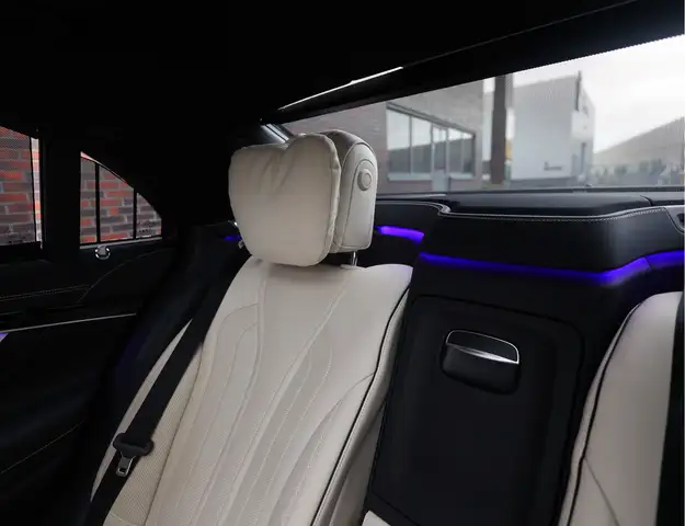 Mercedes-Benz S-Class view 28