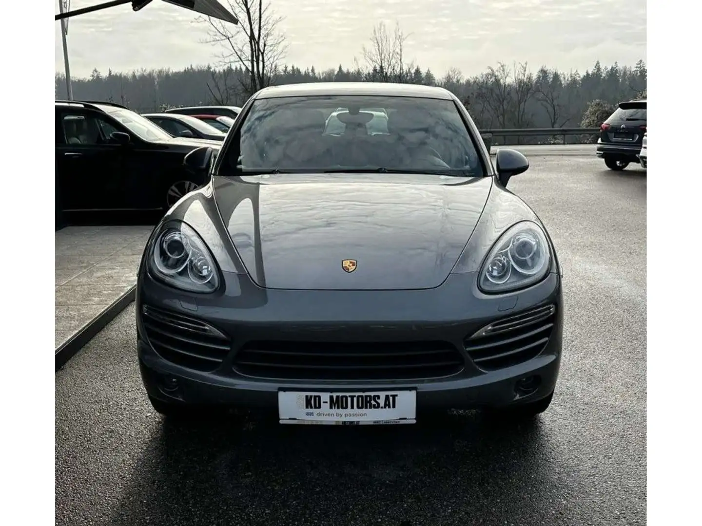 Porsche Cayenne II 3,0 Diesel Aut. *Leder*Navi*SHZ*PDC* Grau - 2