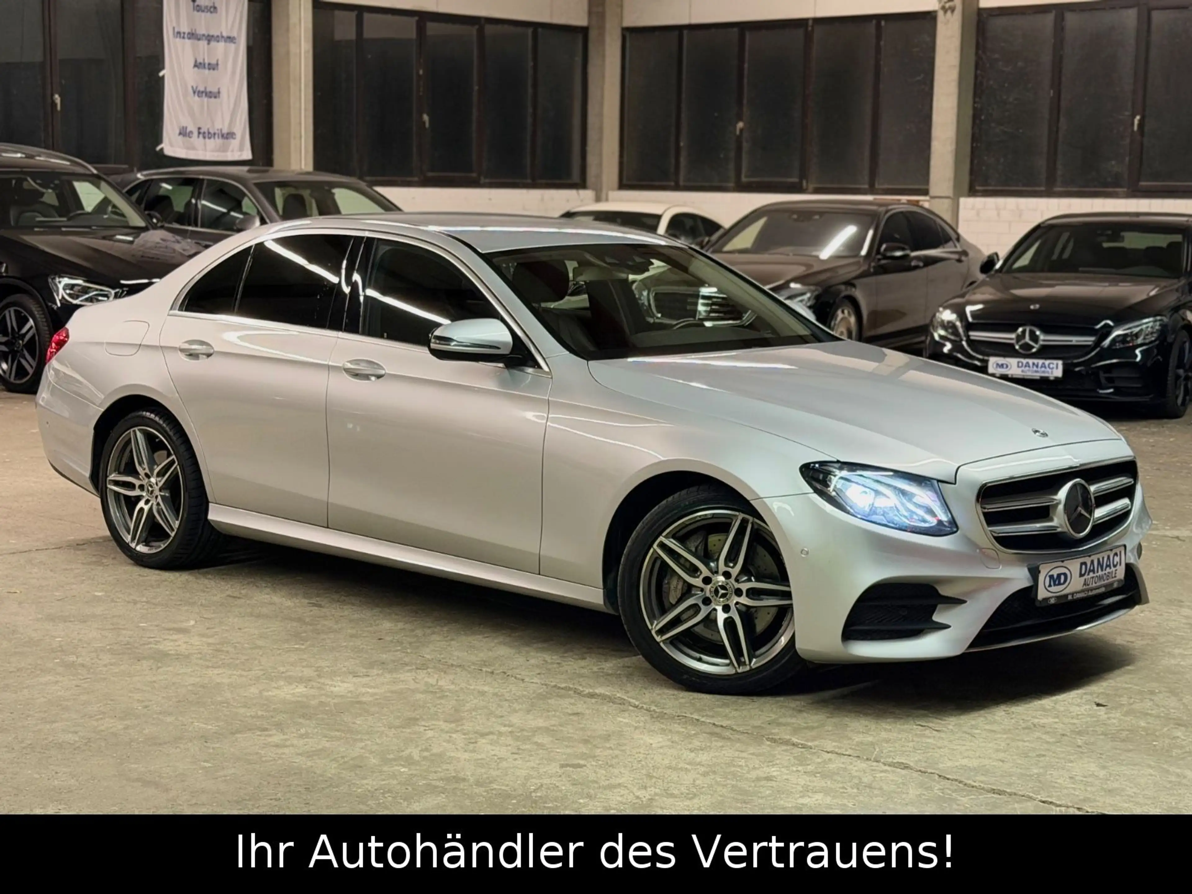 Mercedes-Benz E 400 d 4Mtc Lim. AMG-Line*Distronic-RFK*Burmest