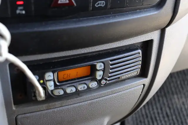 Mercedes-Benz Sprinter view 16