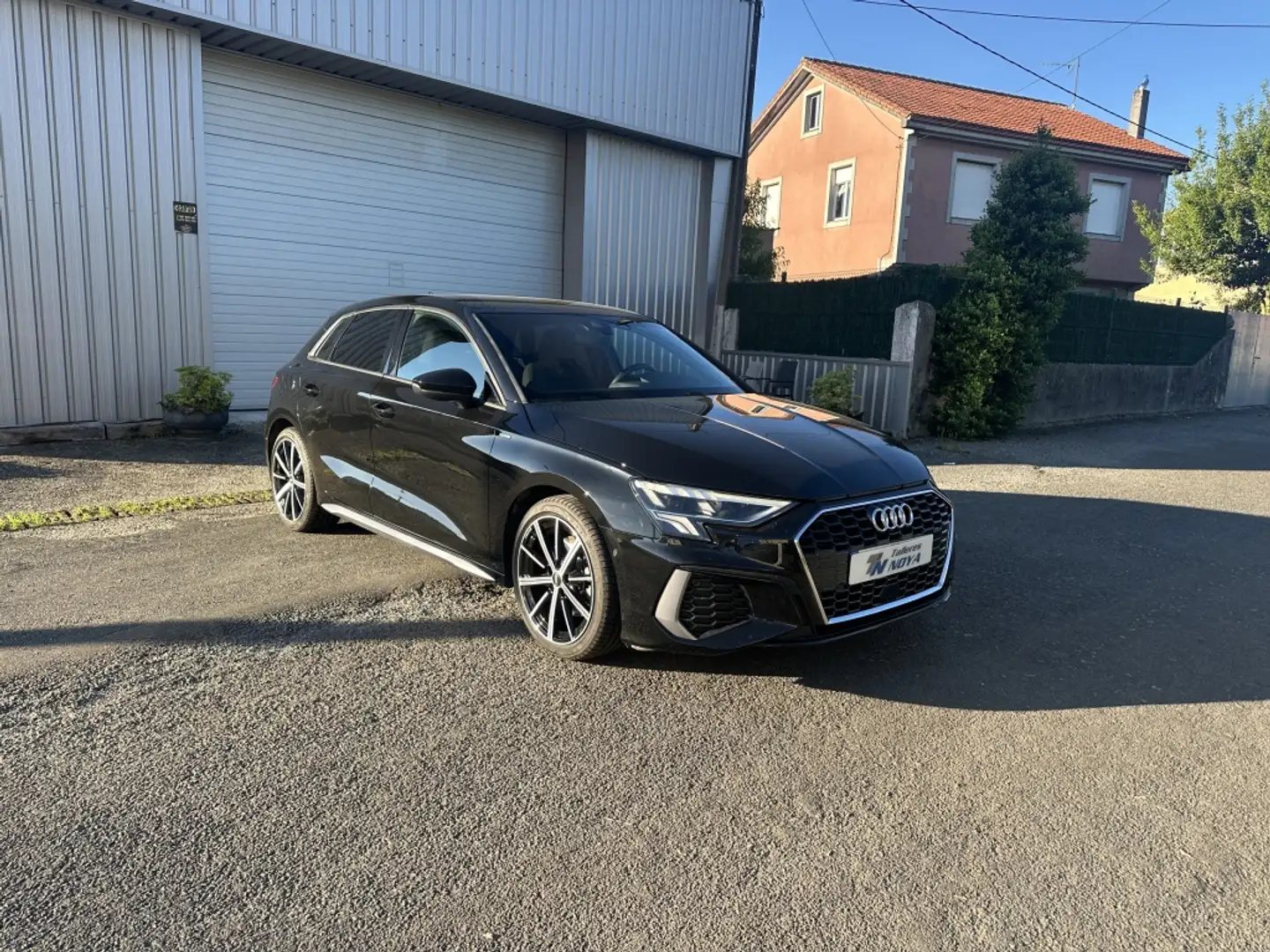 Audi A3 Sportback 30TDI S line Negro - 2