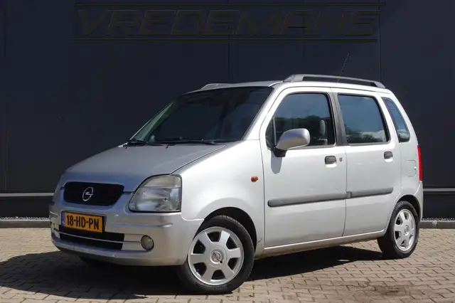 Opel Agila