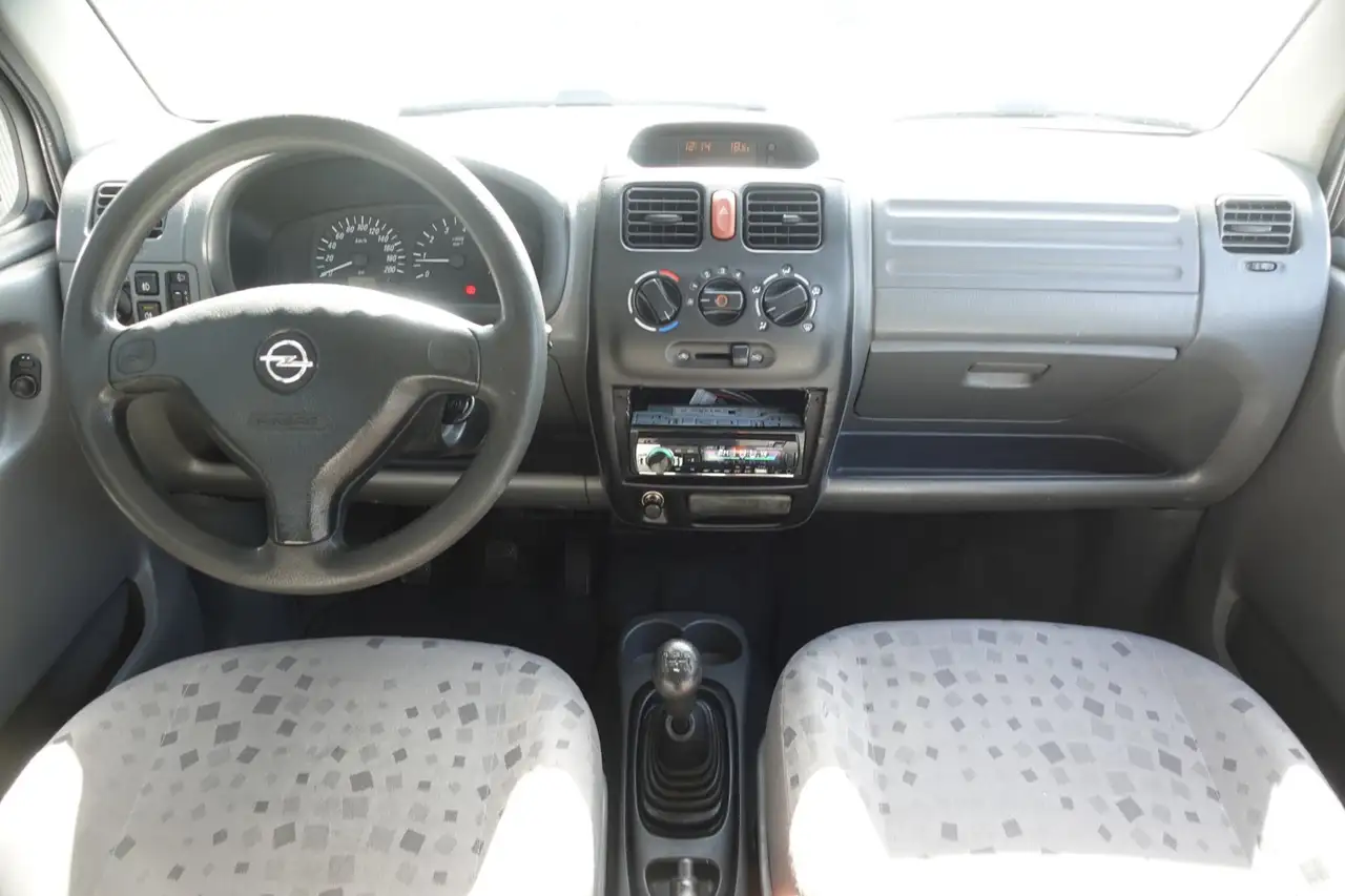 Opel Agila 1.2-16V Elegance, foto 9