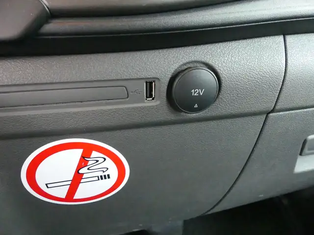 Ford Transit Custom view 11