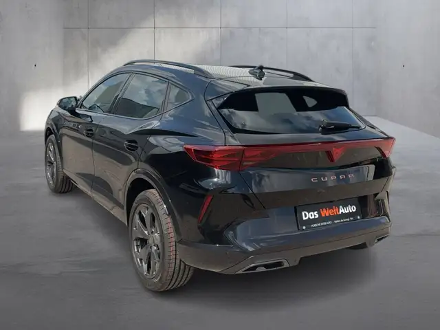 Cupra Formentor view 3