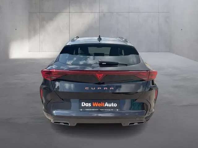 Cupra Formentor view 4