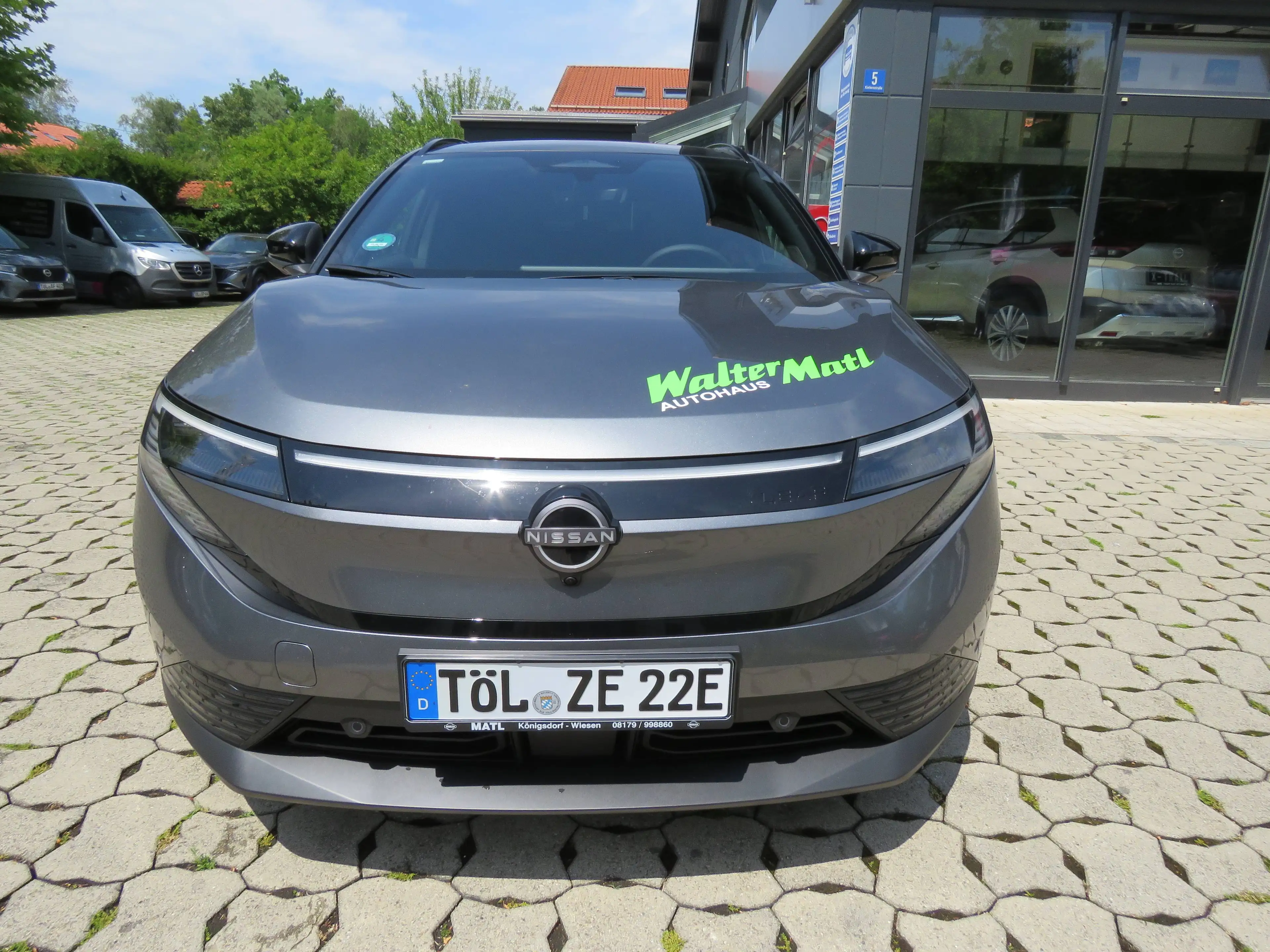 Nissan Leaf 75 kWh Advance 217PS mit Glasdach — photo 2