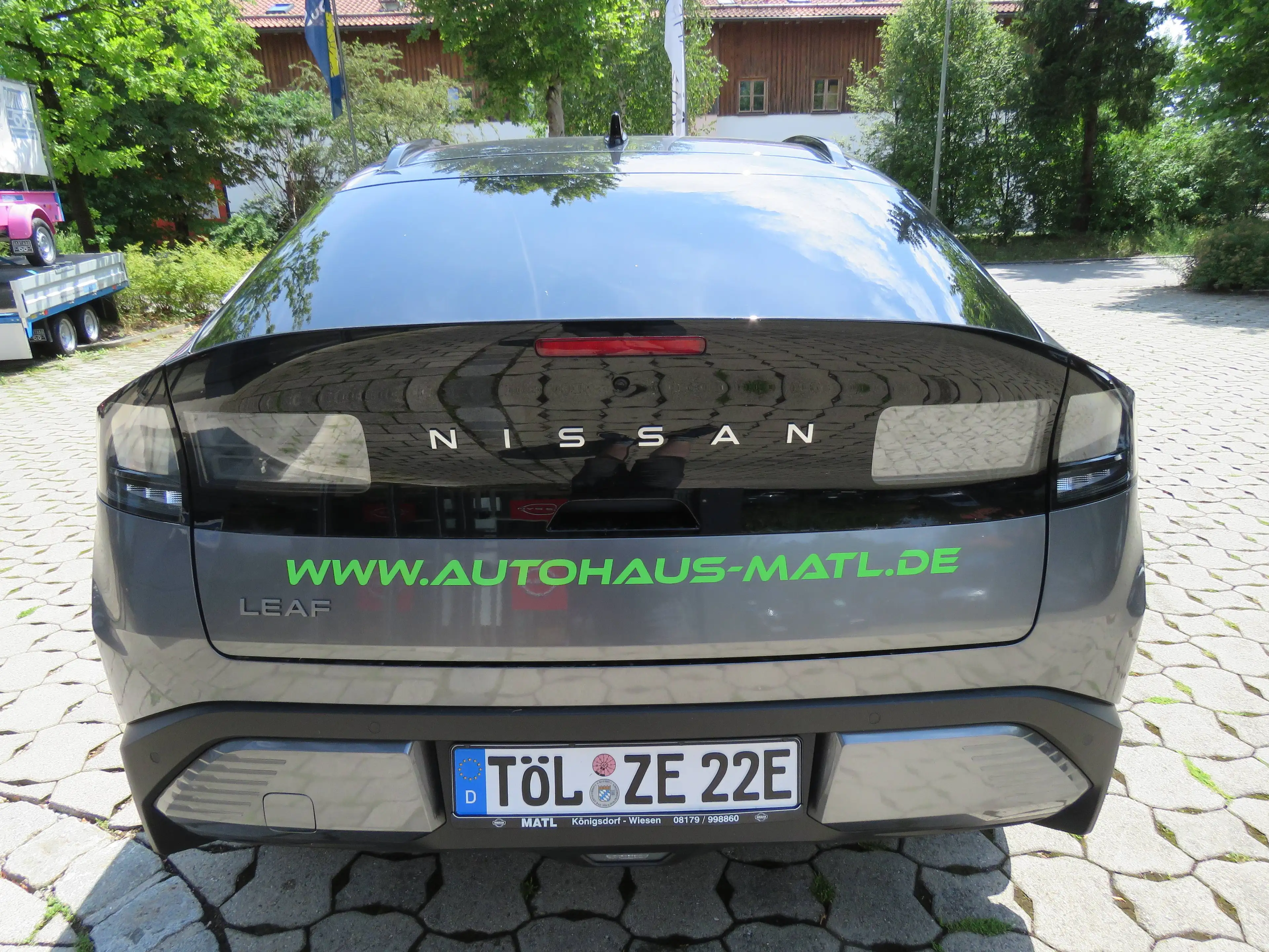 Nissan Leaf 75 kWh Advance 217PS mit Glasdach — photo 10