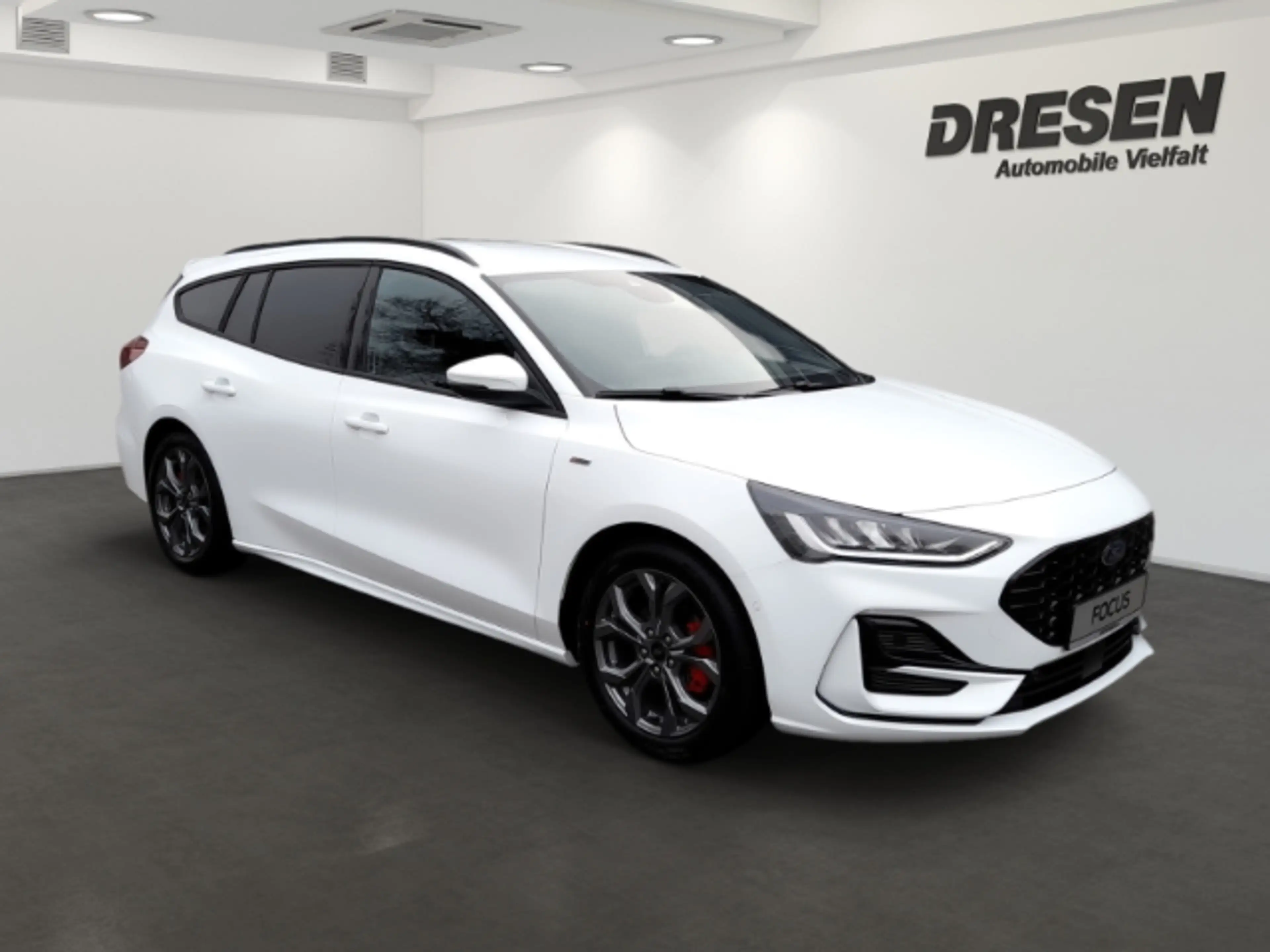 Ford Focus ST-Line Turnier 1.0l EcoBoost Navi LED ACC Apple C — photo 3
