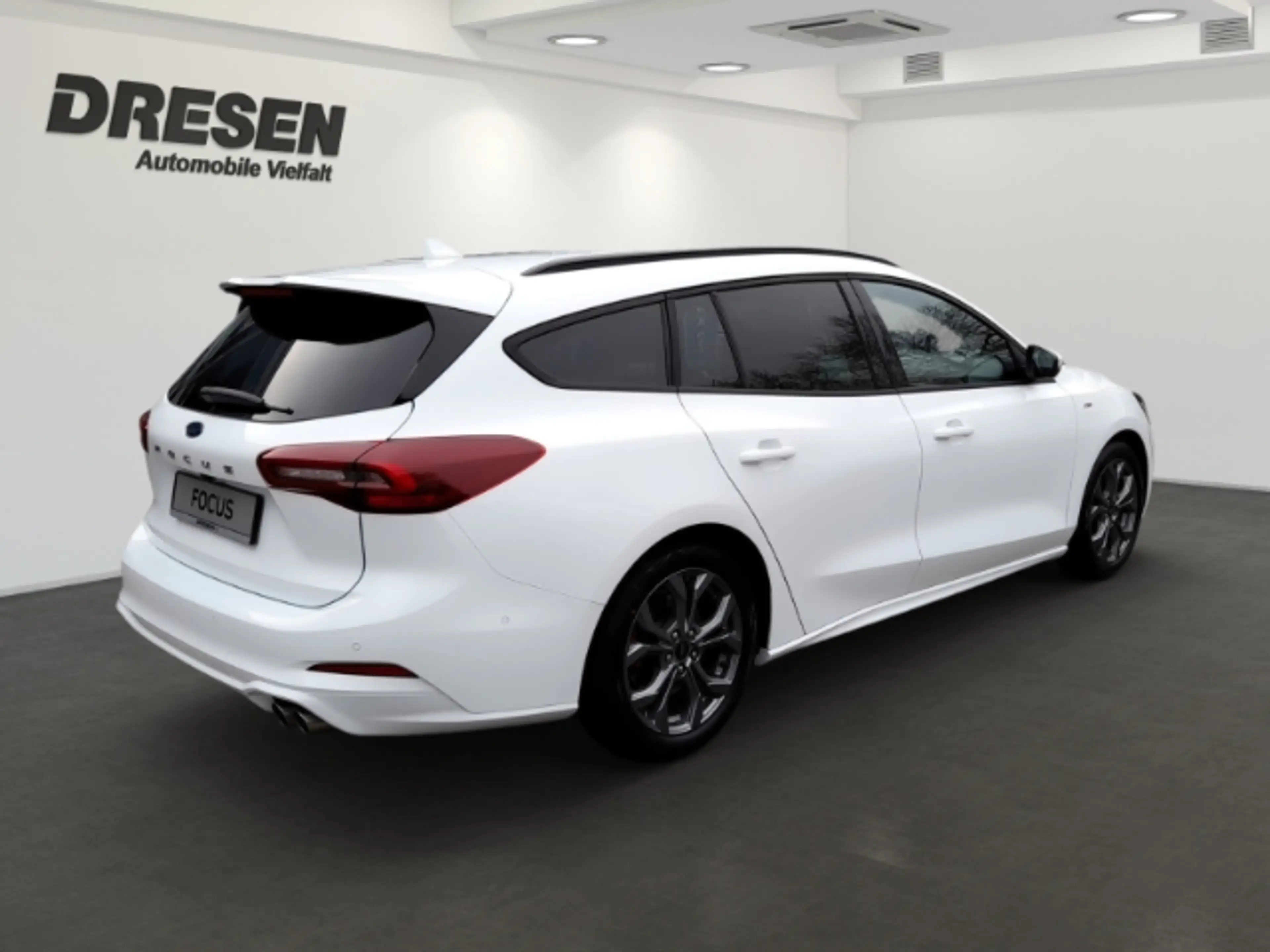 Ford Focus ST-Line Turnier 1.0l EcoBoost Navi LED ACC Apple C — photo 4