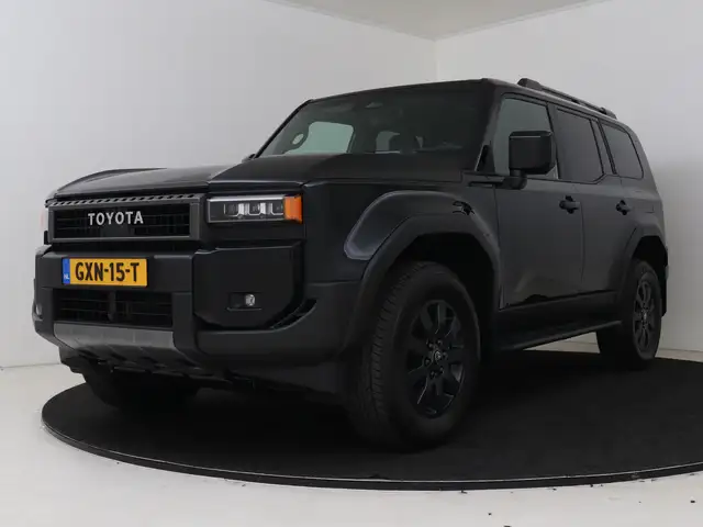 Toyota Land Cruiser 2.8 D-4D Professional 5p. | Navigatie | 360 Camera