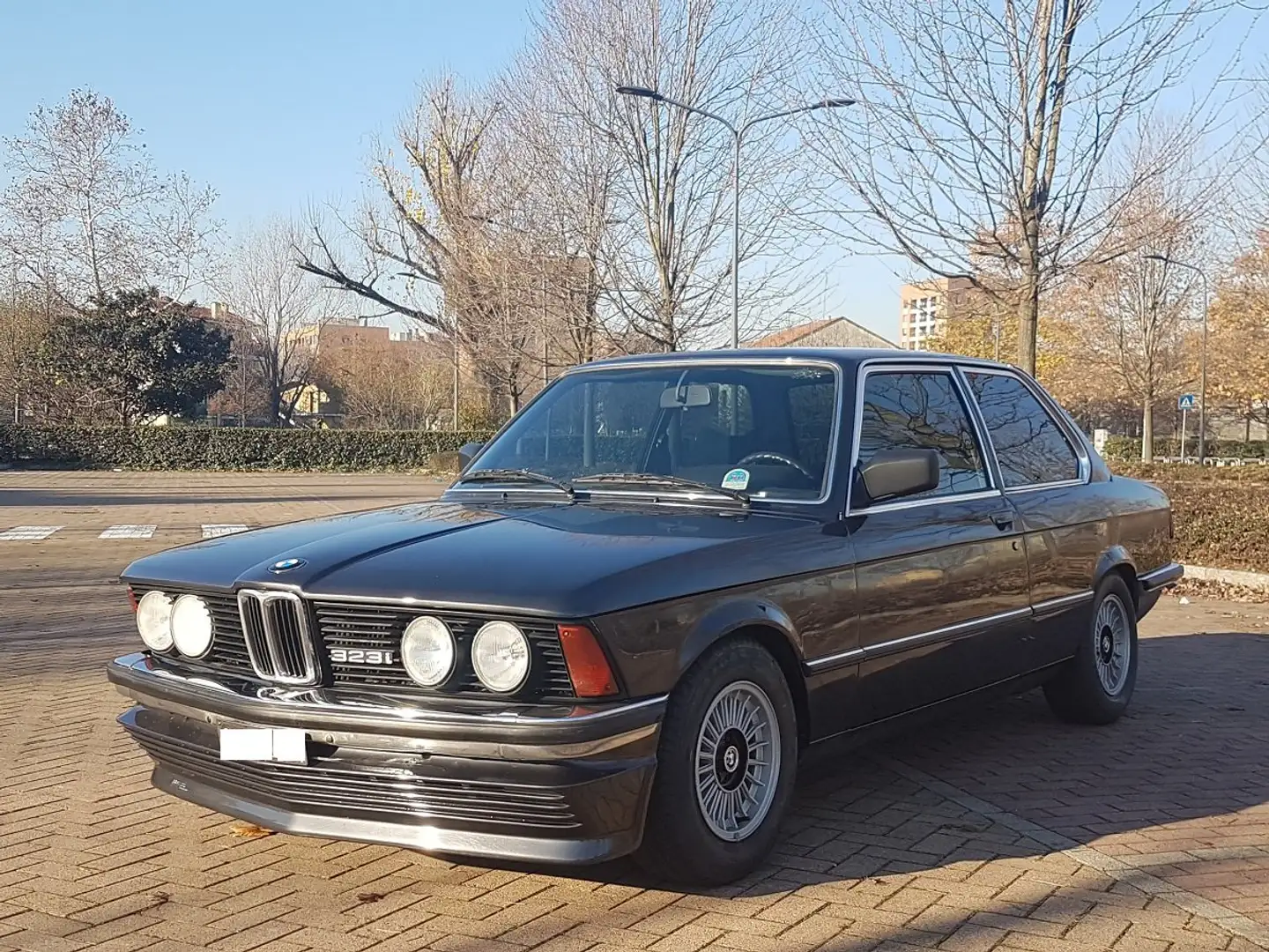 BMW 323 i Argento - 2