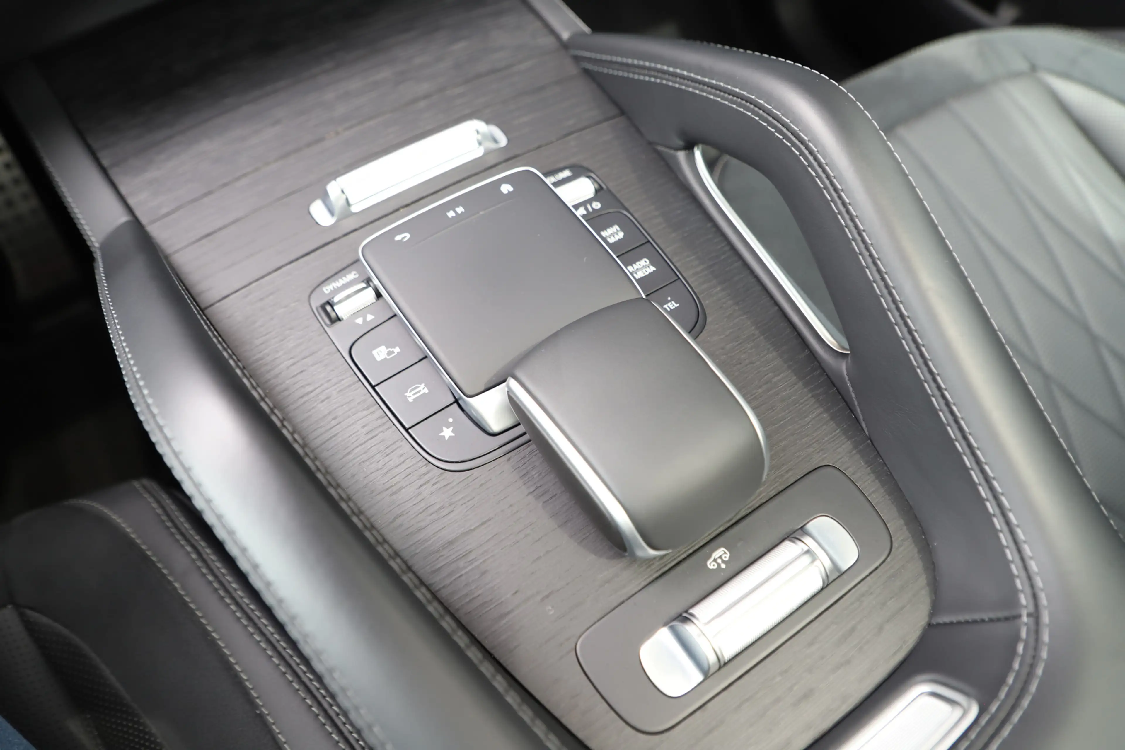 Mercedes-Benz GLS 63 AMG 4MATIC+ | 612PK | Massage | Head-up | Luchtvering — photo 41